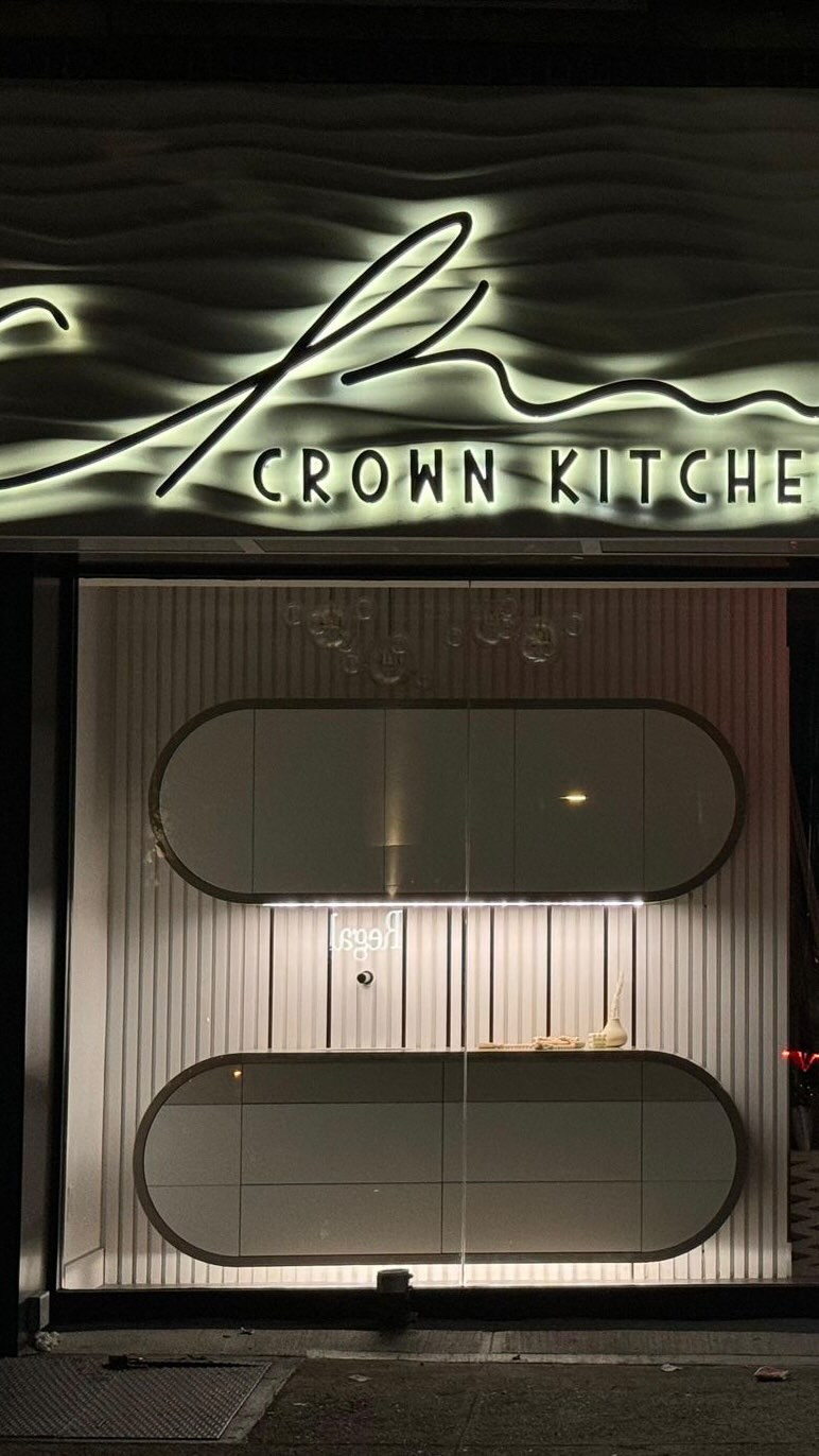 Sign Design Glow-Up : Before and After
@seeit_signs
@crownkitchensinc
@olympicglassny
@white_socks_designers
#SignDesign #BeforeAndAfter #SignMakeover #ExteriorDesign #TransformationTuesday #DesignInspiration #CreativeProcess #GraphicDesign #DesignMagic #InstaDesign #FuturisticDesign #ModernMinimalism #BlackAndWhiteDesign #SuperUnique #CreativeOriginal #OriginalCreation #UniqueSignage #CreativeInnovation #MinimalisticChic #InnovativeDesign