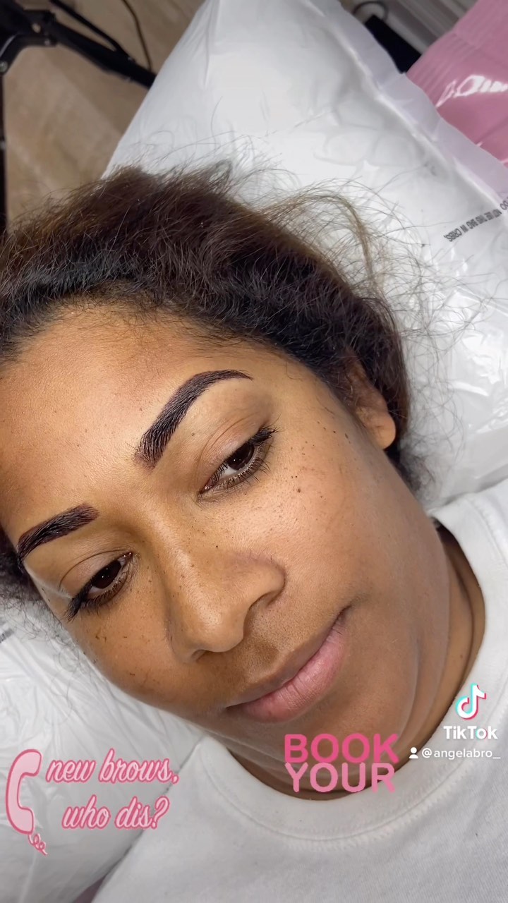 I mean hello, roll the clip 😍👏🏽
•
FREE consultation!