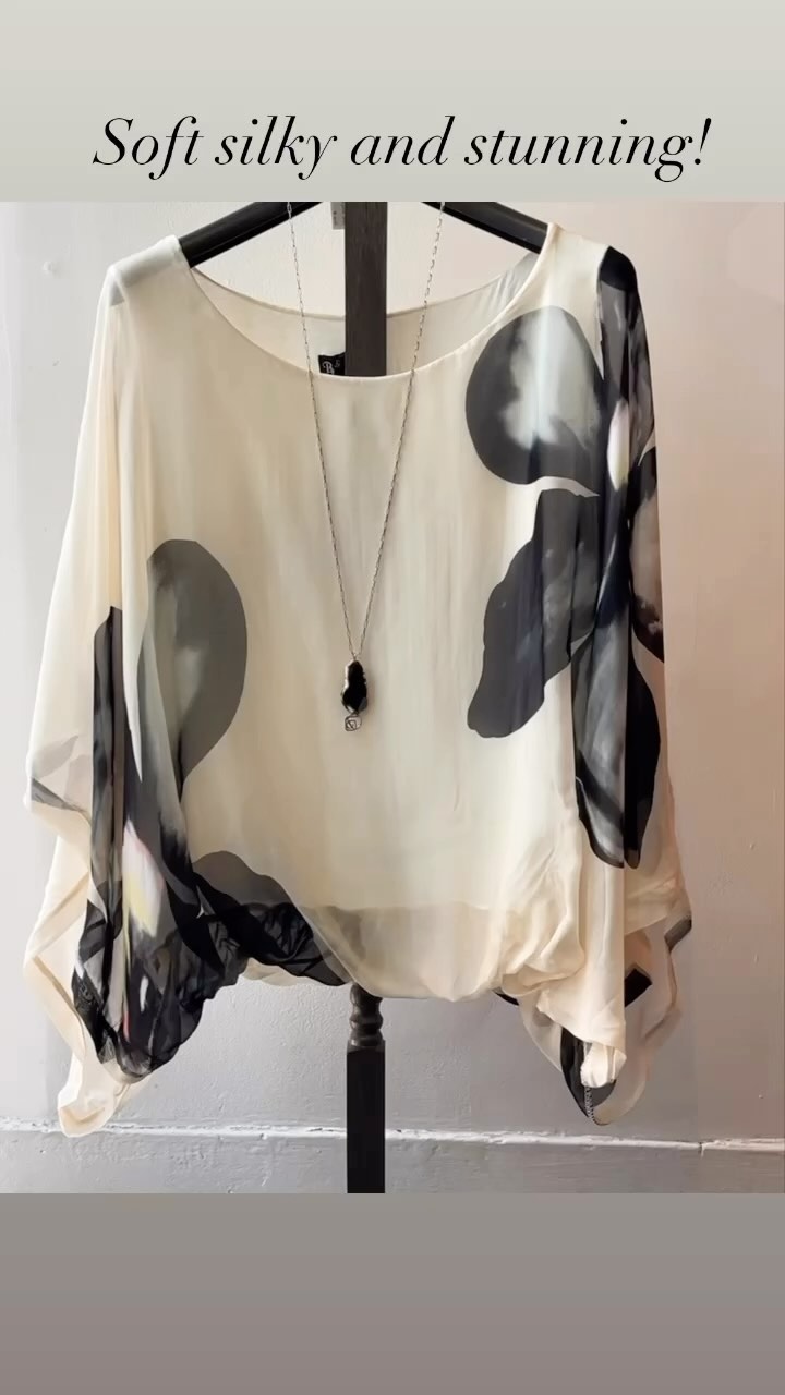 Day or evening, silky, soft and sexy!
#TorontoFashion #AnnexToronto #SeatonVillage #TorontoFashion #Europe #Fashion #SpringFashions #NewArrivals #Spring
#WomensClothing #ShopLocal #EuropeanClothingToronto #CanadianArtist #CanadianJewelleryDesigners
#handmade
# fashionista #Shop local#Silk #Sexy #likeacloud