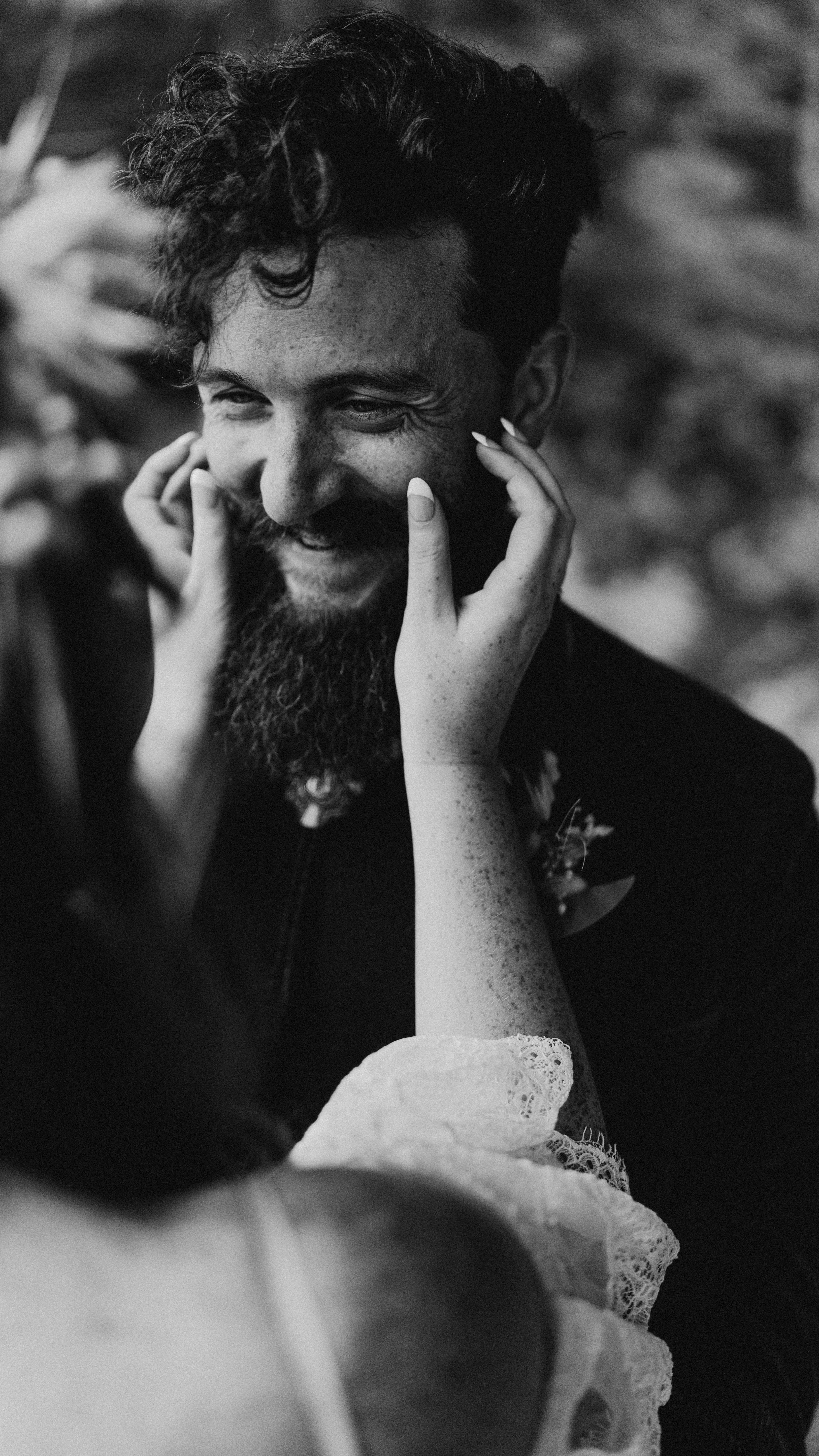 Not me casually crying over here 🥲🫠
•
•
•
#alaskaweddingphotographer#destinationwedding#alaskaelopementphotographer #elopementinspo #alaskaelopement #destinationelopement #wildelopements #WanderingWeddings