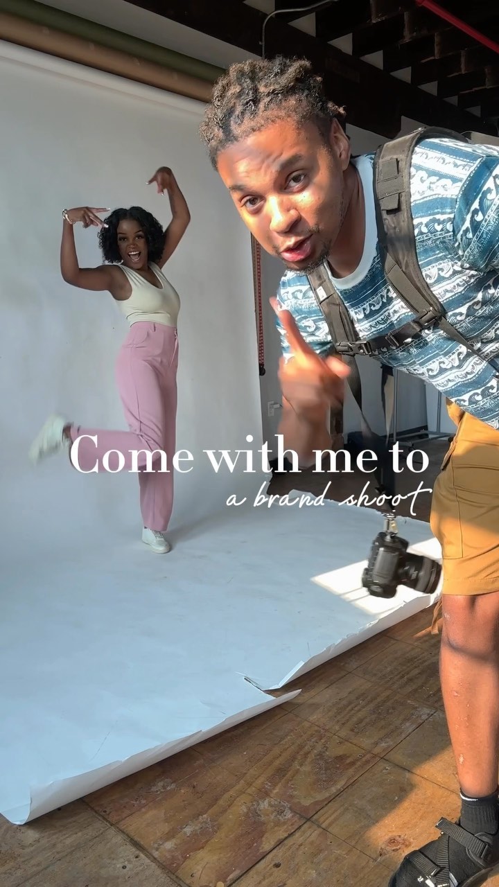 Come join me behind the scenes in a CB Marketing Agency brand photoshoot!
It was such an awesome experience and I can’t wait for you to see the pics - they’re gonna be 🔥 Thanks to @justin.gordon for capturing it all so perfectly 📸