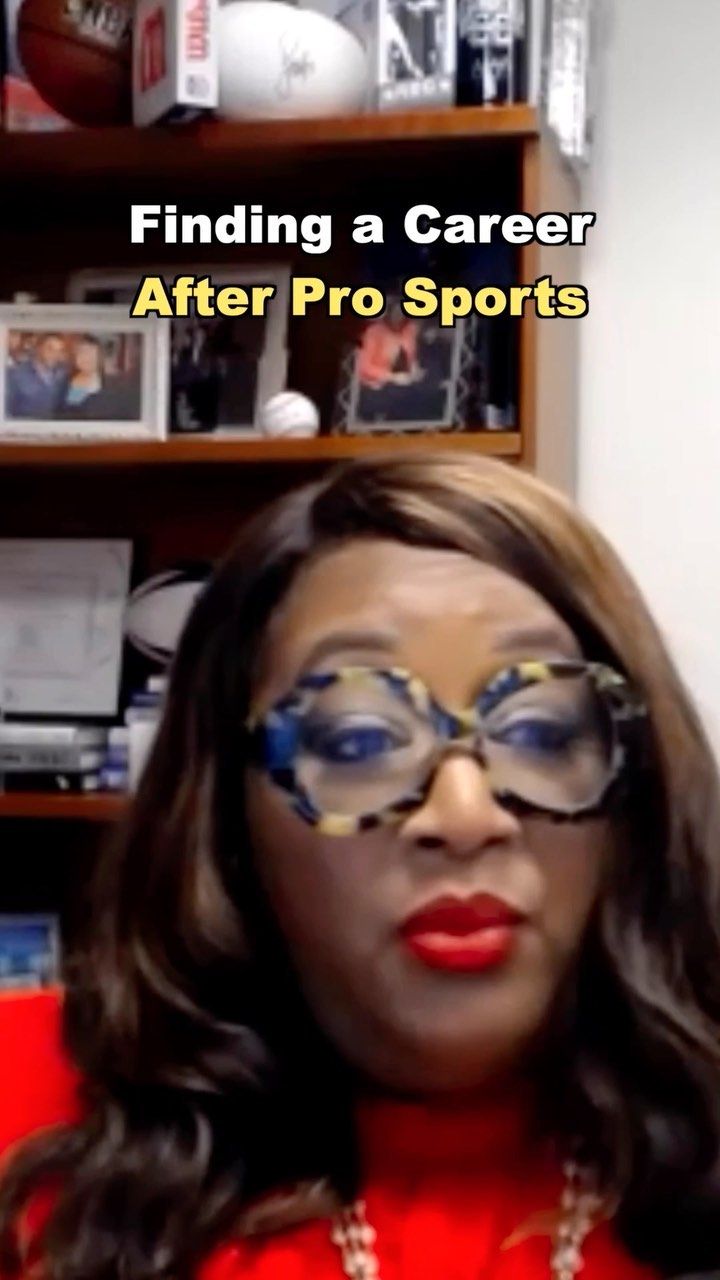 It’s a long life. Athletes have to find meaning and purpose after Sport. Full Ep link in bio. Subscribe!!
#golf #sports #business #podcast #CRS #tacoTuesday