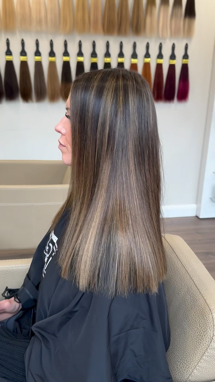Let’s talk COMBLINE:
👉🏻 Combline gives you the ability to use your favourite hair extension brand with our fast and easy application creating invisible lightweight and comfortable bonds
👉🏻They can be applied to the fringe, top, sides and crown areas giving confidence back to clients with thinning hair or used as a hybrid method alongside other techniques as side fillers.
Consultations are available NOW for Combline hair extensions at Blend Salon & the results are INSANE!
Combline fitted by @jo_blend_hair 😮💨🫶🏼
#combline #comblineextensions #fyp #fypage #blendsalon #blendsalonderby
#redkeninsiders #redkensalon #blendsalonderby