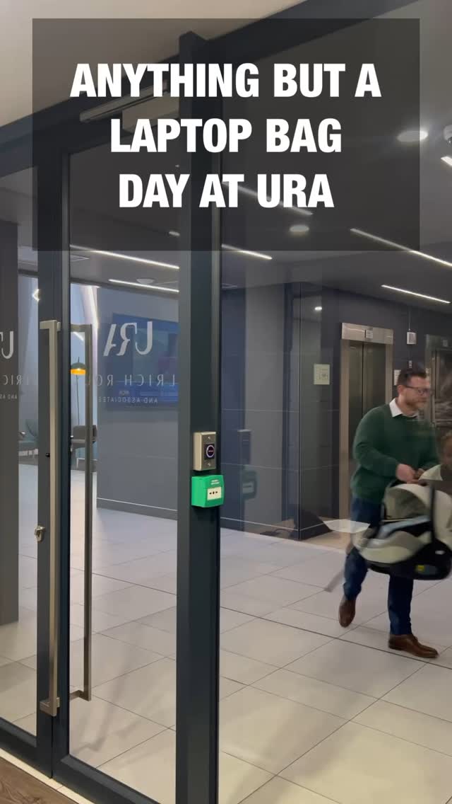 “Anything but a Laptop Bag” Day at URA! 💼😎
When we said “briefcase optional,” our team took it literally and got creative. From kids school bags to air fryers to baby carriers 😂
🗳️ Now it’s your turn to vote! The URA team member with the most votes for the best “Anything but a Laptop Bag” bag will win a R1000 Sorbet/Sorbet Man voucher — and can share it with one of their voters if they’re feeling generous! 🧖♂️💅
Vote for your fave in the comments! Ts & Cs apply. Winner announced at 17h00 on 29 May 2025.