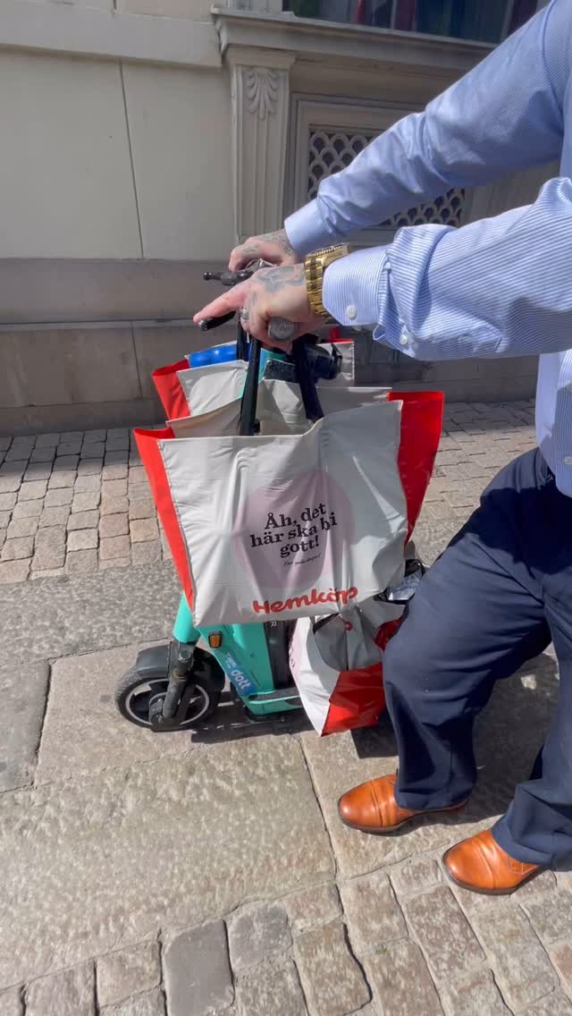 Tack för en helt magisk invigning,
Vi är så glada att så många ville komma förbi för att säga hej och gratulera oss🌷
Vi ses snart igen på våra nästa event 💘 @lidmantattoo @lynnwindletattoo @bigwtattoo