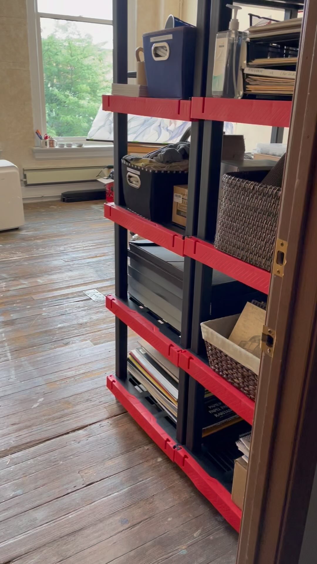 Moved down the hall a bit to a more spacious studio. Love the feel already. Filled with so much potential. Already planning an open studio event. #wipwednesday strikes again!