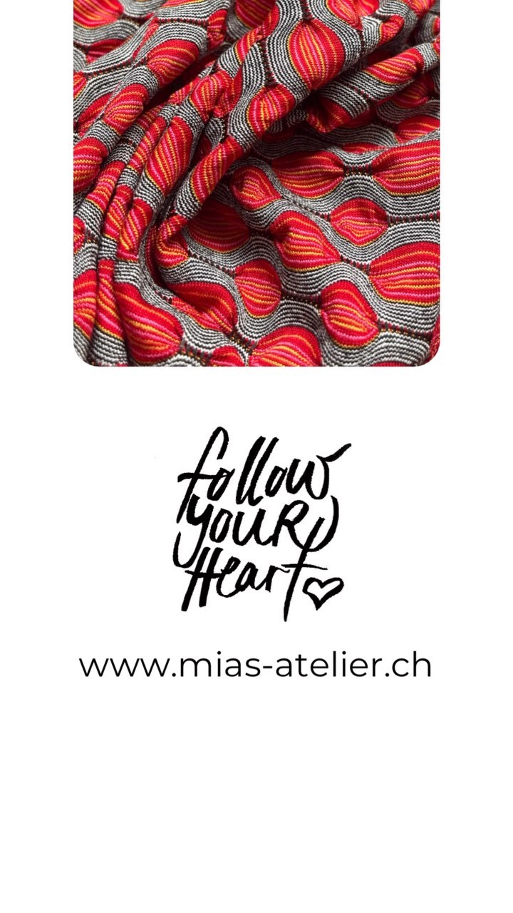 Bist du Nähbegeistert? Bei Mia‘s Atelier findest du nicht nur einzige Accessoires, sondern auch auserlesene Stoffe für deine nächste Nähprojekte. 😊🤗 Es kommen laufend neue Stoffe dazu. Melde dich also unbedingt auch für den Newsletter an, um auf dem laufenden zu bleiben, wenn neue Produkte, oder Stoffe online sind. Teil die News mit deinen Freunden und Liebsten 🫶🏼☺️🙋🏻♀️🐈⬛ Bis dahin, liebe Grüsse *Mia
#miasatelier #mia #fabrics #fabricshop #fabricsandaccessoires #newfabrics #fabriclove #fabricsonline #sewinglove #sewingfriends #smallbusiness #happy #newproducts #onlineshop #accessoires #accessoiresandmore #lovefabrics #unterwegs #zürichsmallbusiness #proud #keepongoing