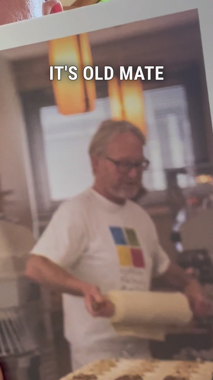 I’d pay $35 for this recipe on its own!! 😂🐟🥧
*
Give the gift if yum this Christmas, link in bio 👆
*
#ōhinehou #bankspeninsula #whakaraupō #lyttelton #newzealand #art #artist #artauction #community #fundraiser #nzartists #nzart #nzartistsoninstagram #billhammond #christmas #christmasshopping #cookbook #chef