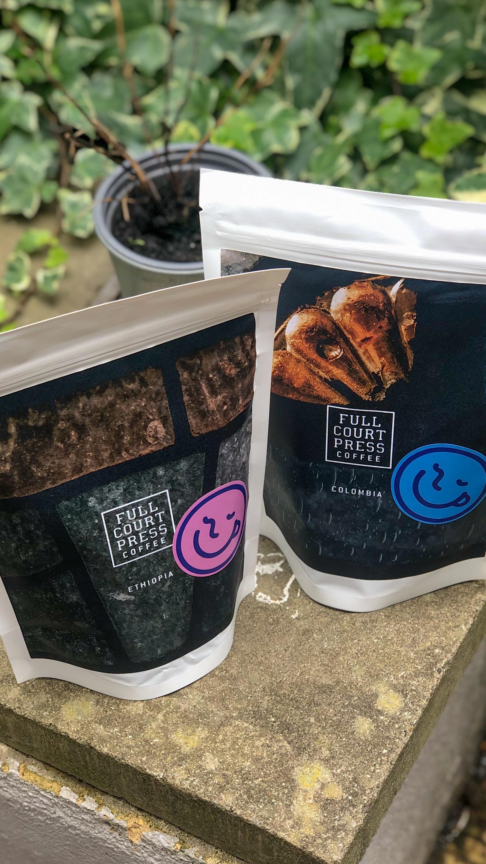 A warm welcome back to @fcpcoffee from Bristol! Another small UK roaster with an outstanding coffee shop which is 100% worth checking out if you’re ever in the south west. FCP stands for Full Court Press which is a defensive tactic from basketball. It’s an all out approach with no compromise, just like how they approach coffee!
Going to be live behind our bar and on our shelves for the next couple weeks so come on by to give it a go when you get a chance.