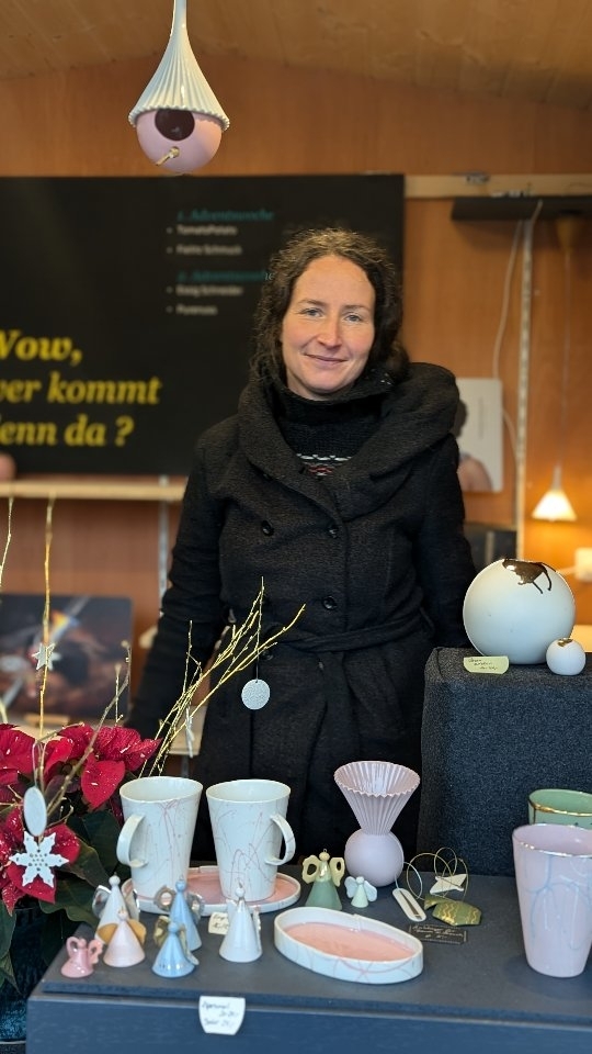 #hüttefürnewcomer koordiniert und umgesetzt durch @wirgestaltendresden @striezelmarkt.dresden
In der 3. Adventswoche präsentiert: @elementarisbypfefferkorn