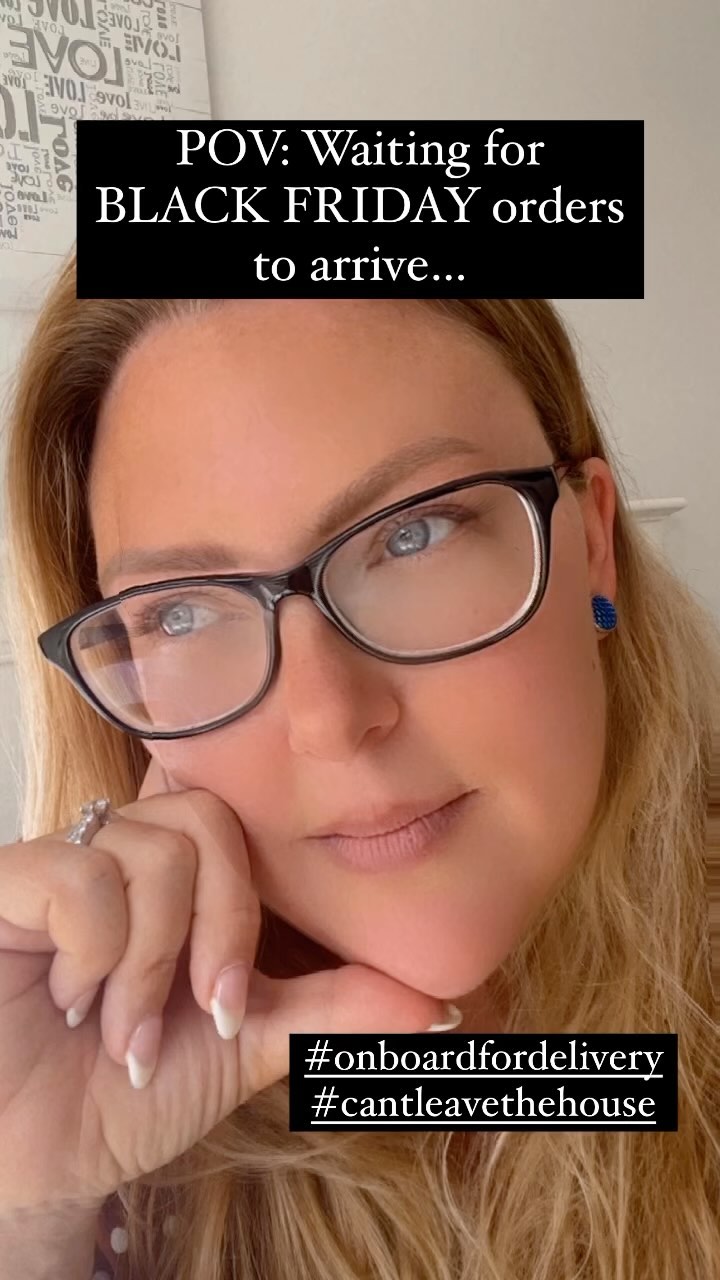 House bound waiting for orders to arrive! May have gotten a little too excited with all the Black Friday sales…. Tell me I’m not alone?!