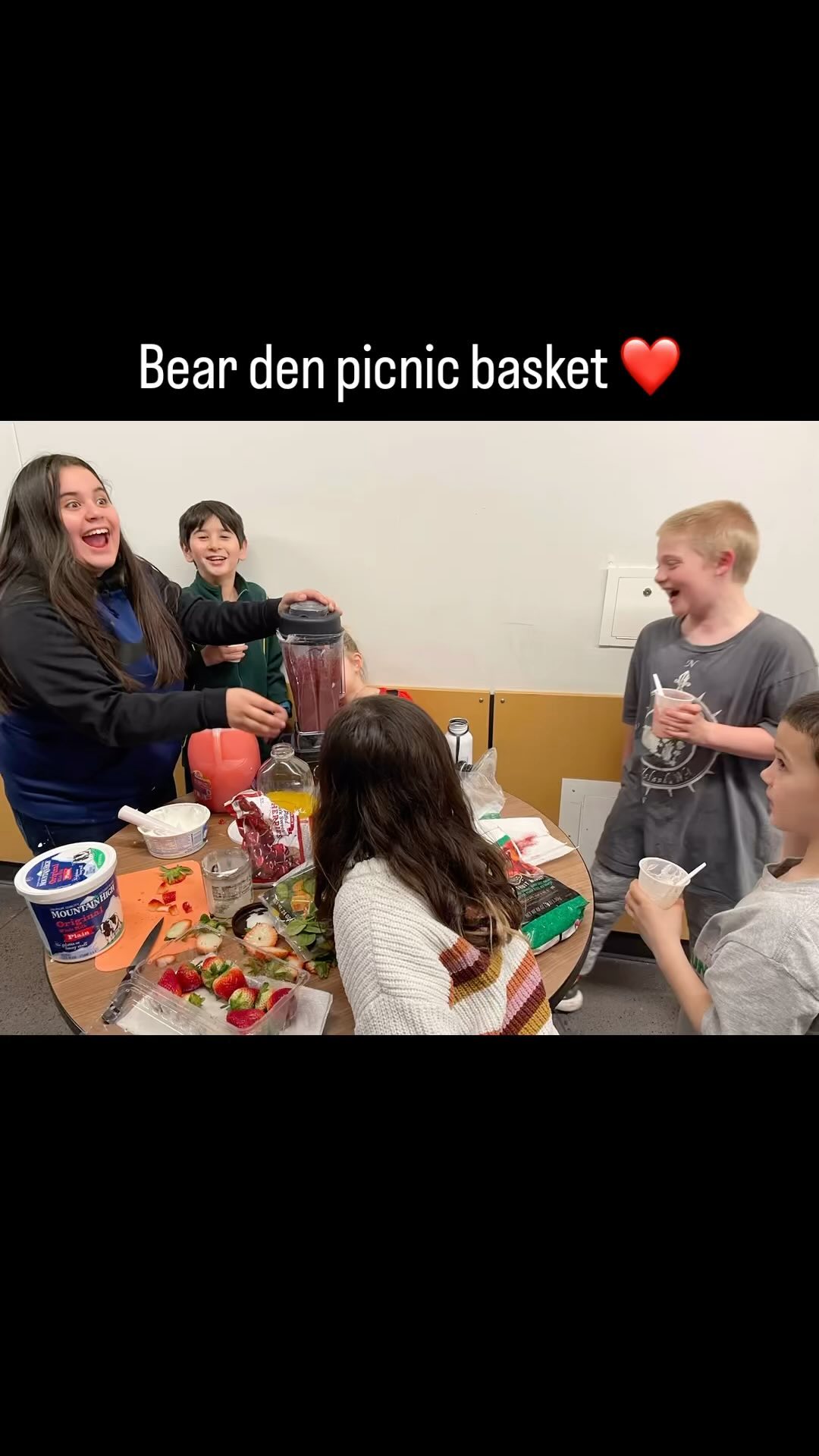 The bear den completed their picnic basket elective and to say they had a blast would be an understatement π @cpcbsa #ridgefieldpack310