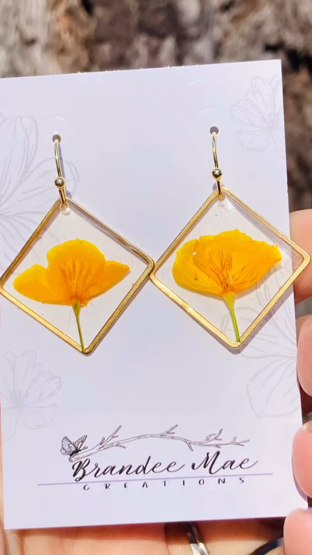 Tiny California Poppy earrings were in stock for 2 days and are now sold out. More fresh flowers going into the presses soon! DM me to join the waitlist for these.