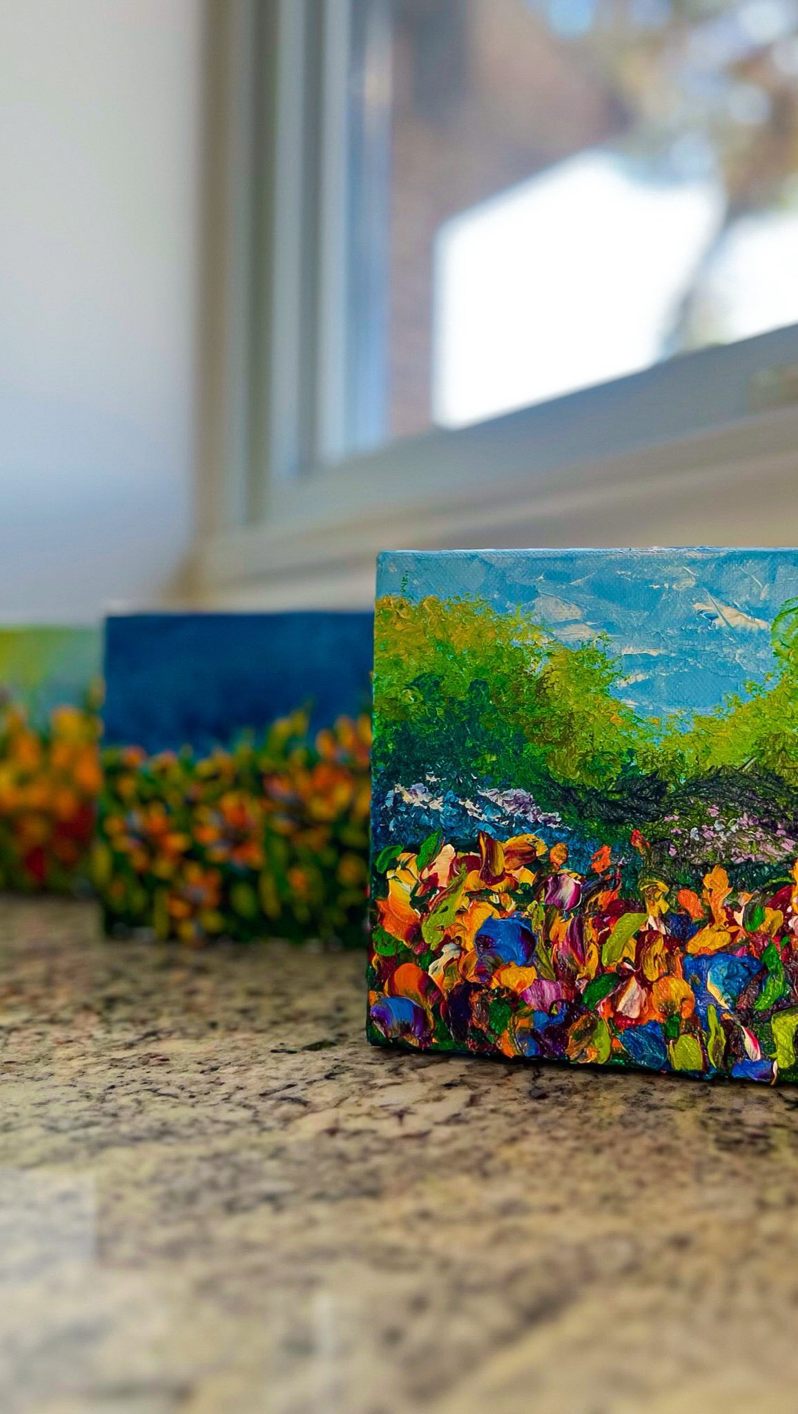 Follow ❤️ @_parvan_art
❤️
Paintings are available for purchase.
❤️
#oilpaintings #floralpaintings #minipaintings #montréal #localpainter #kirkland
DM for inquiries.