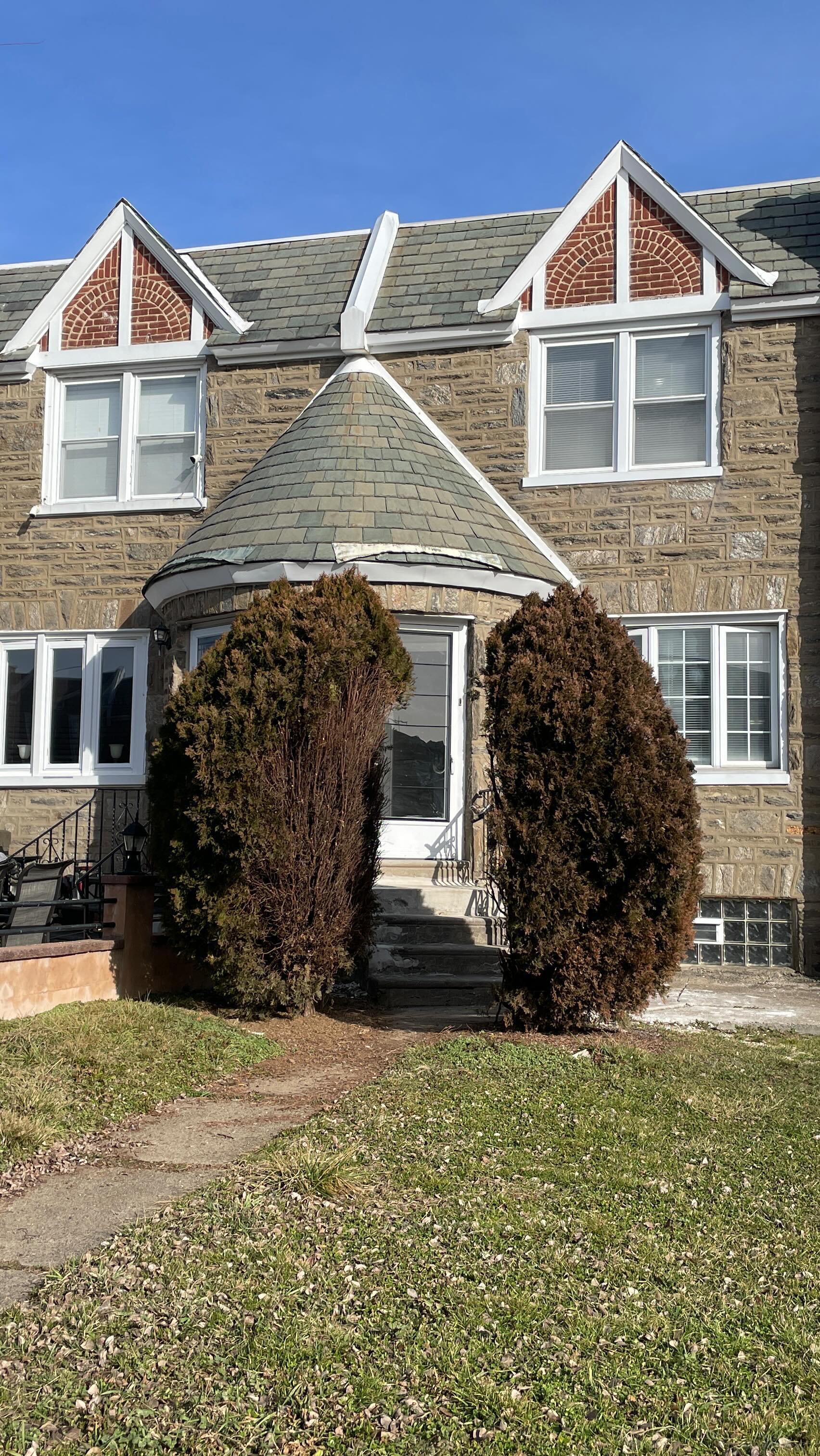 BRAND NEW 3 BED 2.5 BATH HOME FOR RENT IN NORTHEAST PHILADELPHIA ๐ก๐ก๐ก
-AUTOMATIC GARAGE DOOR.
-FINISHED BASEMENT.
FOR MORE INFO VISIT OUR WEBSITE AND CHECK THE VACANCIES LIST (LINK IN BIO);
www.NextDoorManagements.com
#philadelphia #philly #philadelphiarealestate #phillyagent #phillyinvestors #philadelphiainvestor #realestate #realestateagent #realestateinvesting #realestatetips #phillyphilly #phillysupportphilly
#northeast #northeastphilly #westphilly #weatphiladelphia #southphilly #southphiladelphia #eagles #sixers #76ers #olney #mayfair #philadelphiaairport #northernliberties #northphilly #northphiladelphia #manayunk #fairmountpark #nextdoormanagement