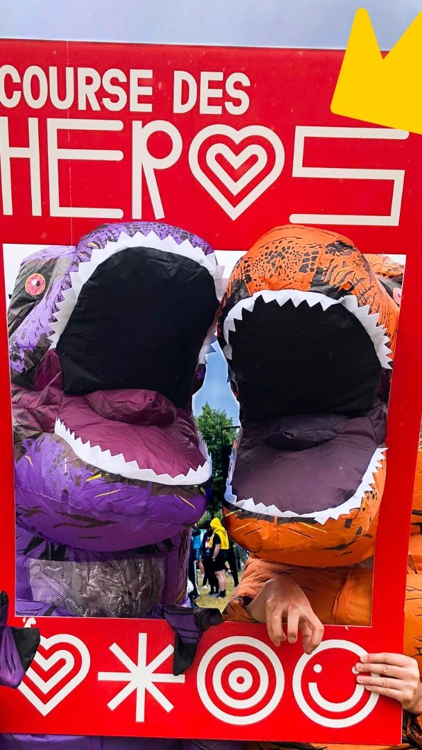 Un grand merci à tous les participants de Cap Handi Cap pour cette journée inoubliable à la Course des Héros au Parc de Saint Cloud! 🎉 Courir, partager, et savourer ensemble des moments précieux avec nos enfants autistes, tout en dégustant de délicieux bagels et salades. Un vrai succès pour toutes les familles présentes! 💙 #CAPHandiCap #CourseDesHéros #Autisme #Inclusion #ÉducationPourTous #Famille #Solidarité #Bonheur