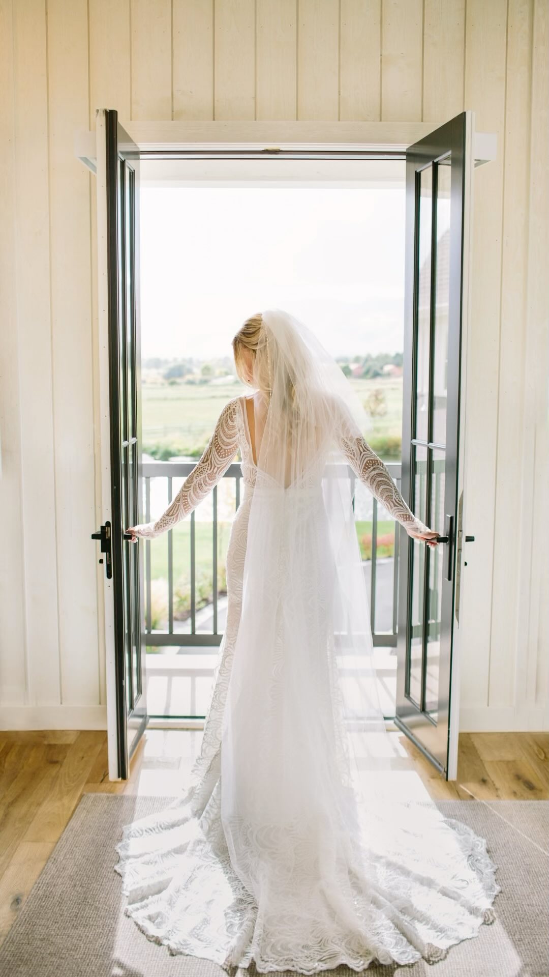 Imagine it, you step out of a dressing room. The current behind you swiftly closes and you look into the mirror.
Your draw drops. You look terrific and you feel like magic. You are floating in the air like a princess who can conquer the world with one very twirl! This was the one. Yes, this dress is indeed the one! Tell us, what is the most magical dress you’ve ever worn?
📸@madisonmccordphotography
📸@wildflowerphotoco
📸@knotesinthepines
🎵@dj_pbaby
🎶@djcooperbrown
🎵Joe Muscolio
📹@kayeshayefilm
🍽️ @beehive.catering
🍽️ @fiorepizza
🍽️ @vesselkitchen
🍨@penguinbrothers
🎂@heatheroliver_cakes
💇♀️Kylie Lyman
💇🏼♀️ @manes_by_maddie
💄Grace
💄@whit_stringam_mua
💐@tapestryfloral_
💐@lilly.and.iris
💐@sweetwilliamfloral
🗺️ @castlemanorevents
🗺️Daniel Ranch
🗺️ @silverforklodge
#utahwedding #weddingplanner #Isaidyes #utahbride #eventplanining #utahevent #utahweddingsandevents #utaheventplanner #ido #engaged #utahweddings #Isaidyes #Utah #thedress #weddingdress #dress #dressoftheday #dresslover #weddinddressinspo #bridesmaiddress