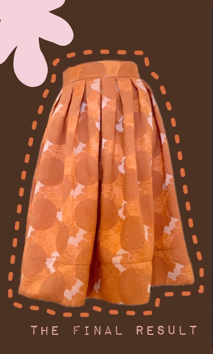 Getting creative with the most beautiful vintage brocade fabric from @remember_vintage_zurich 🧡
#sewing #secondhand #vintage #zurich #whomademyclothes #whomadeyourclothes #skirt #bernette #bernina