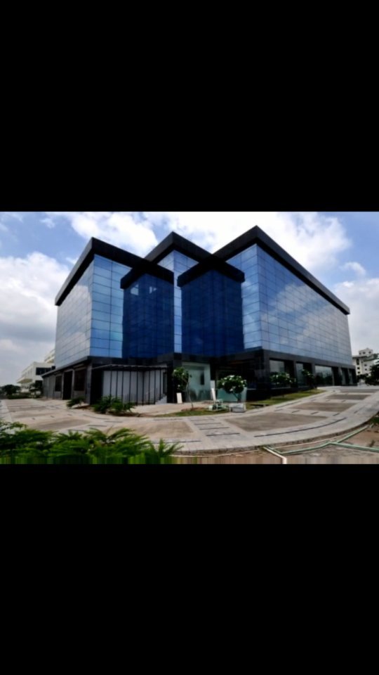 The IT building.
.
.
#officedesign
.
.
#architecture #architecturephotography #architecturelovers #architect #architectural #architects #interiorarchitecture #modernarchitecture #visualarchitects #architecturedesign #architecturalphotography #instaarchitecture #foaid #creative_architecture #sky_high_architecture #architecturephoto #architecture_view #architecturaldesign #architecturedaily