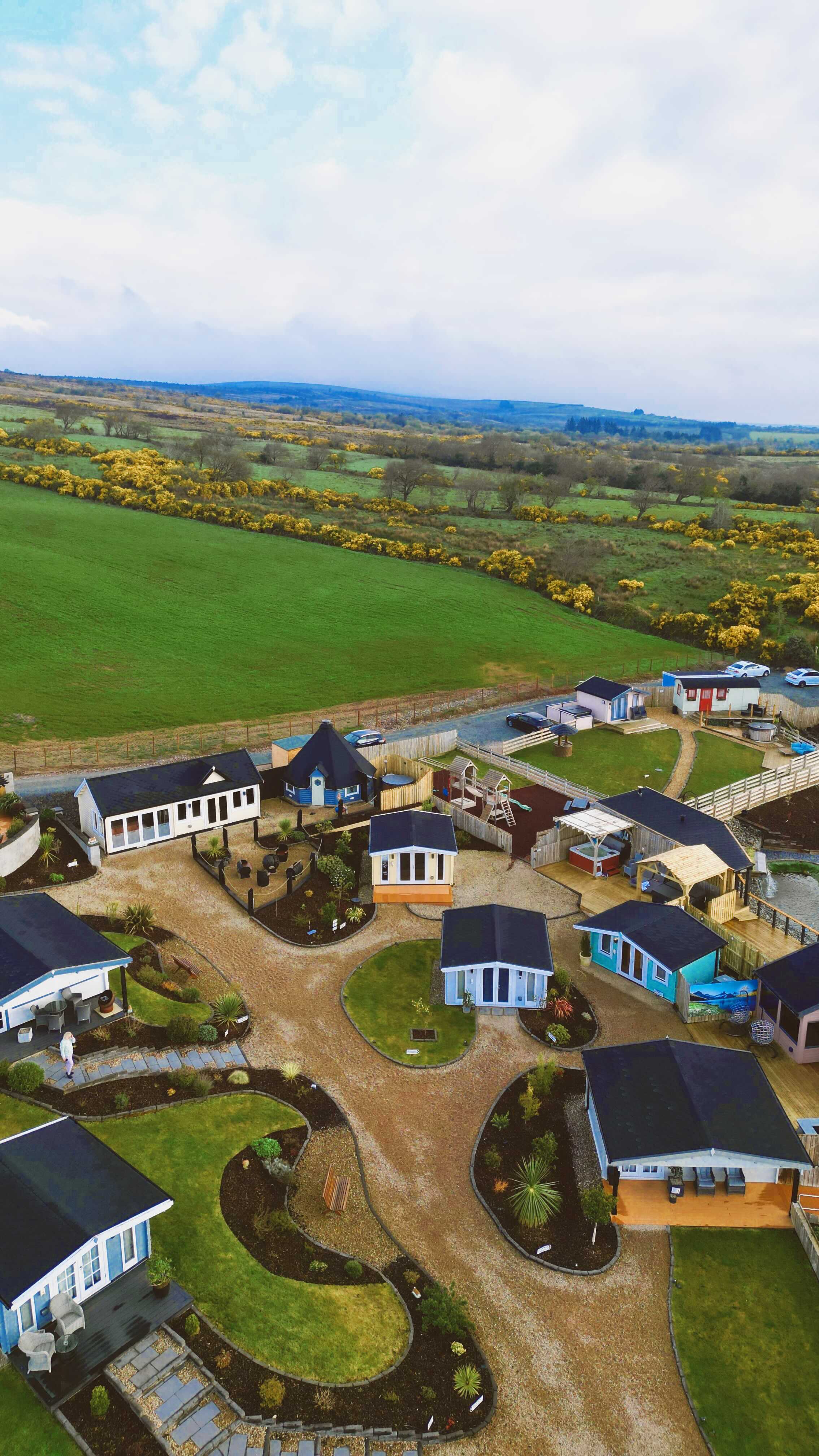 🎉 GIVEAWAY 🎉 Want to win a mid-week stay at Mountain View Lodges & Spa? ⬇️⬇️⬇️
1) LIKE and SHARE this post ❤️
2) FOLLOW @gin.and.travel and @mountainview_lodges
3) TAG a friend in the comments
Winner will be announced on Friday 12th May 👏🏽
Good luck 🤞🏼
#staycation #northernirelend #giveaway #irelandtravel #viral #hottubs #nitourism #staycationni #nightaway #travel #adventure