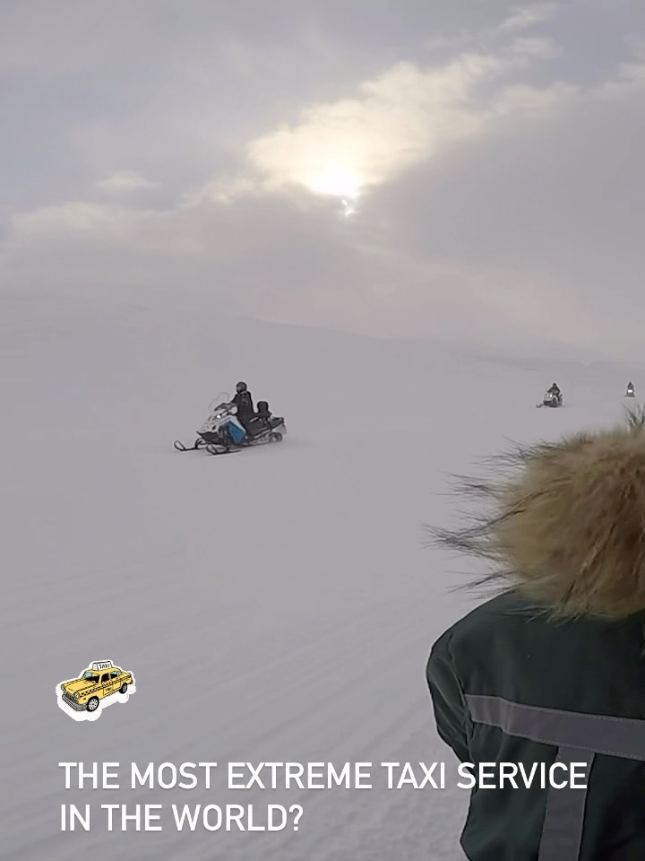 Flashback to April and the most extreme taxi service I’ve ever experienced 🤩 Those guys and girls were tough 💪🏻
#svalbard #snowtaxi #snowmobiling #snowmobile #ridehome #outdoors #adventure #fsgs #kidneytransplantrecipient
