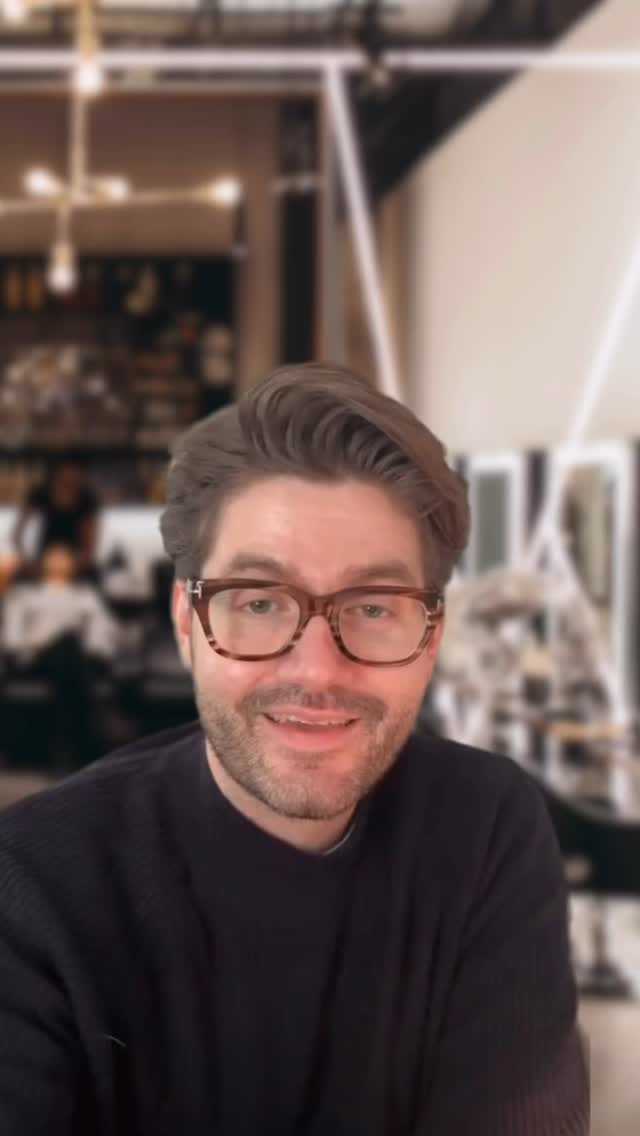 So…
Gross wages ÷ Net takings = % wage cost (stylist, therapist or salon-wide).
Your calculator might show it as a decimal - so 0.33 = 33%.
This isn’t about policing. It’s about perspective.
Because leading with the facts, and communicating in line with your culture, is one of the smartest ways to lead with clarity and care.
✔️ Celebrate your top performers
✔️ Support those who need a boost
✔️ Spot when something deeper needs attention
It’s not just numbers - it’s insight.
#TipInASnip