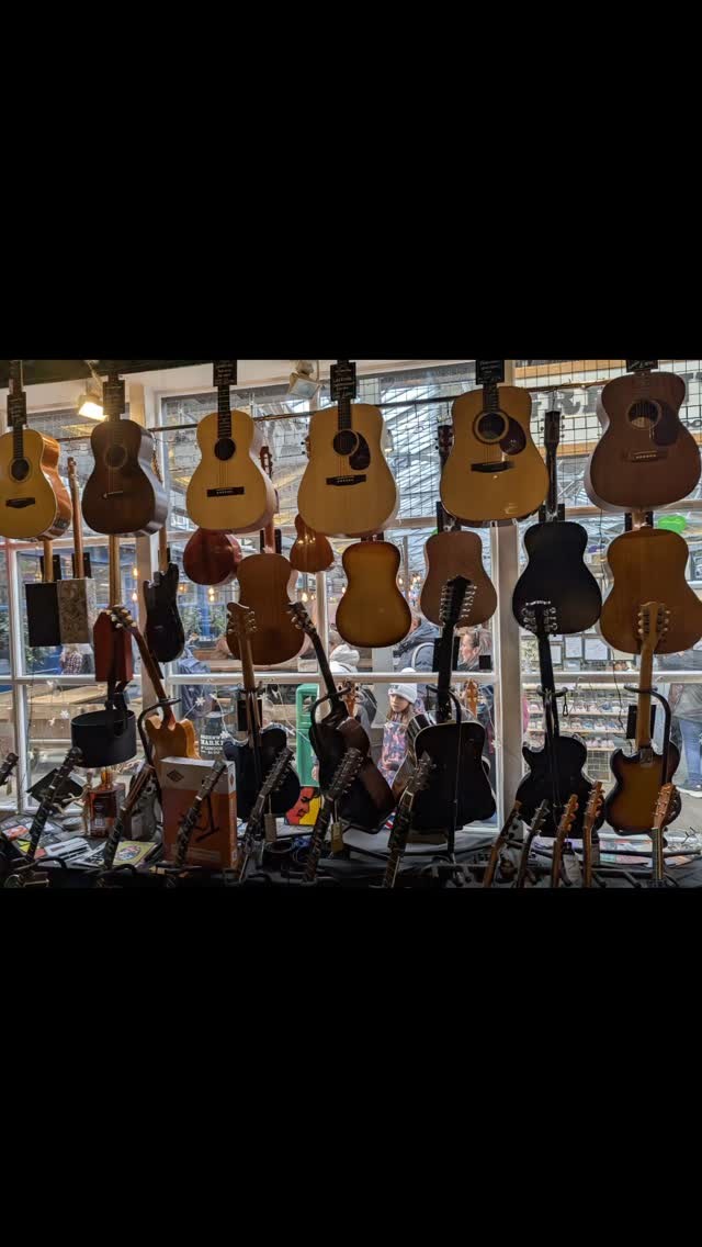Sunday trip to Tom's Guitar shop se10