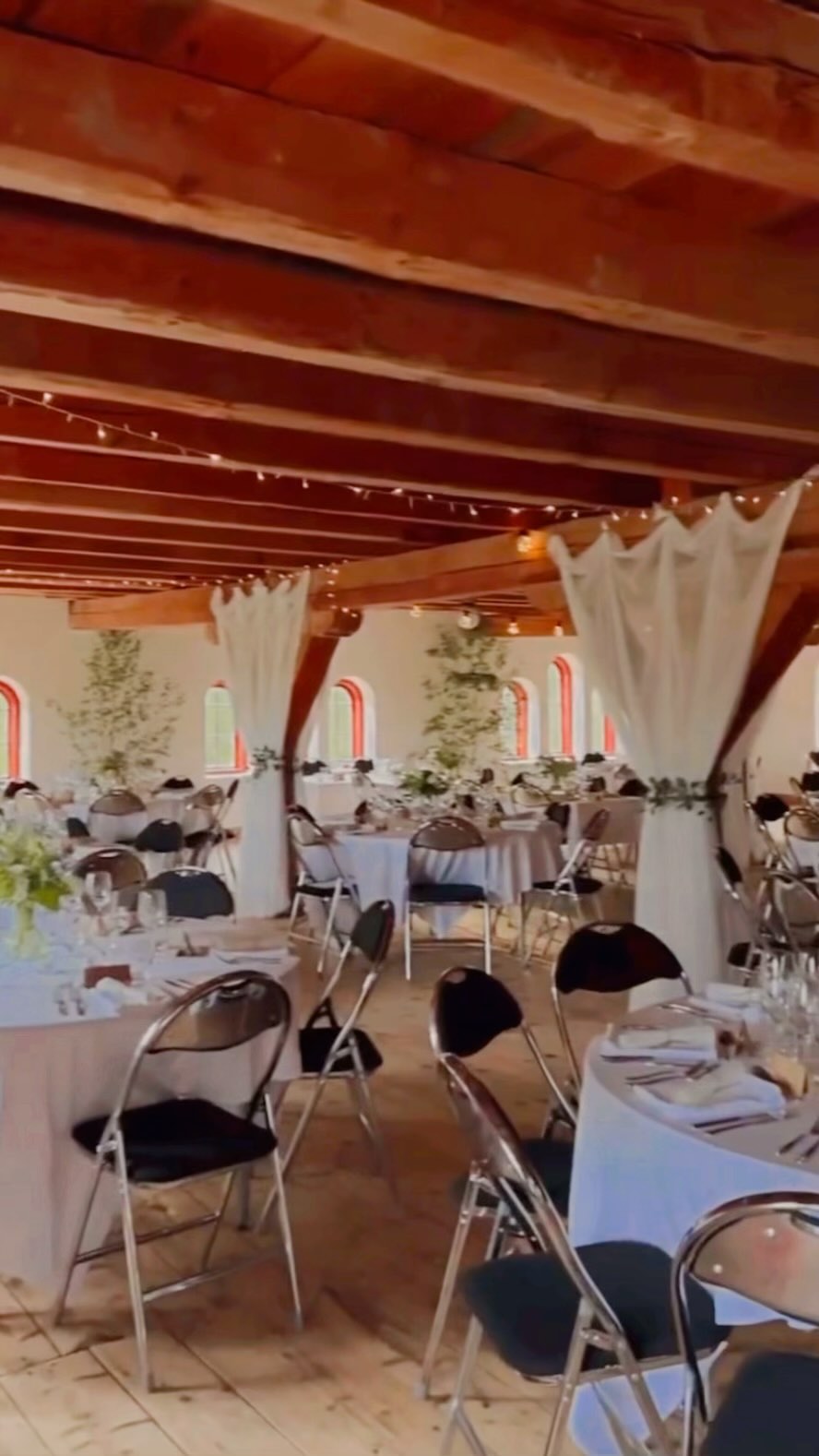 Gårdagens somriga bröllopsdukning i Magasinet! 🍓🌾🌼