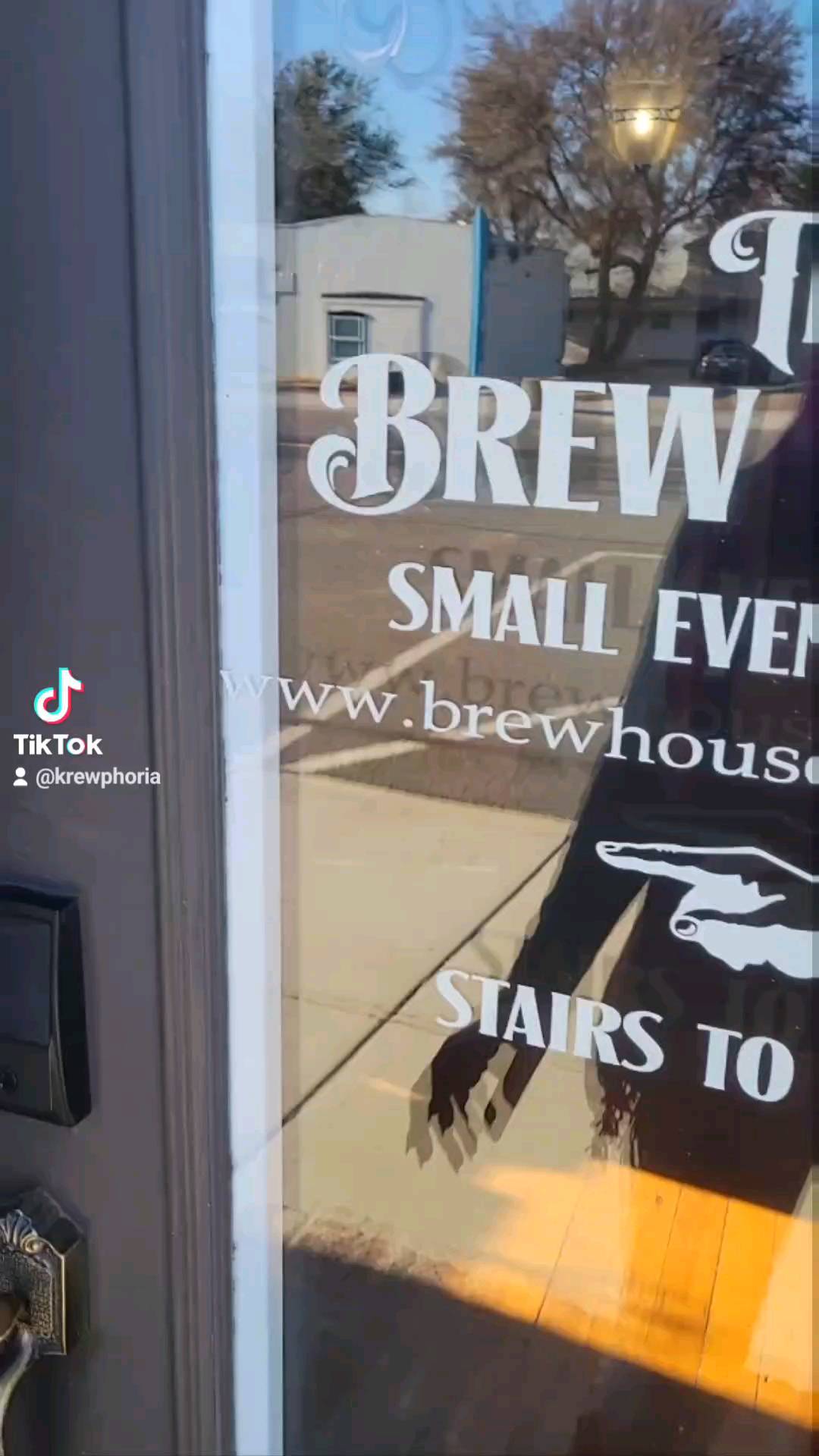 Quick tour of our venue! Stay tuned for the next Craft Fair! 💌 02/11 & 02.12 💌
¤
¤
#BrewHouseBoarding#BrewHouseEventsVenue#Krewphoria#KrewphoriaKrafts#KrewphoriaEvents#BrewphoriaEvents#KittitasCounty#HolidayCraftFair98934#CentralWashingtonEventPlanner#EventVenueTour