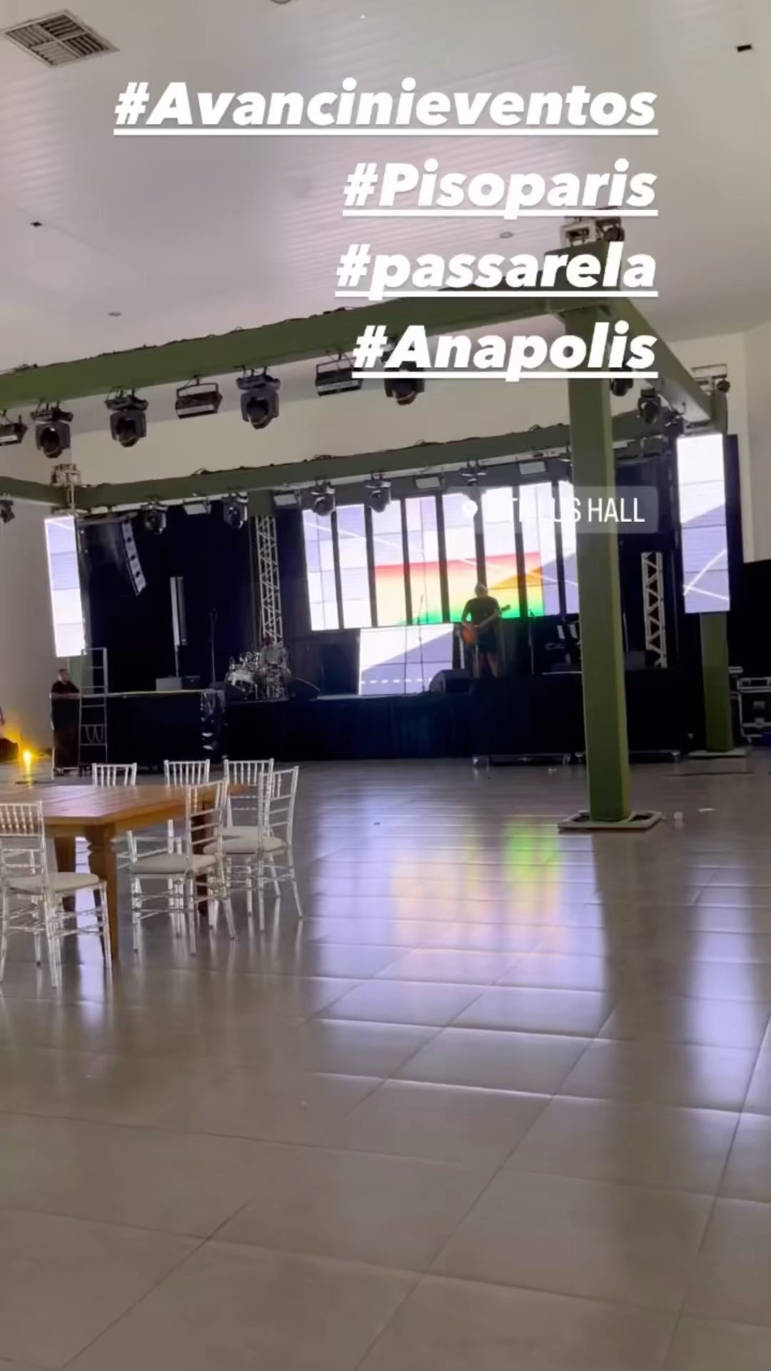 Piso Paris seu evento muito mais elegante não deixe de ter em sua festa!!
#festa #pisoparis #casamento