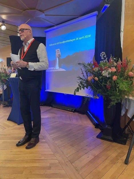 I dag deltar vi på Advokatsamfundets Familjerättsdagar. Här föreläsning av retoriker Per Furumo.