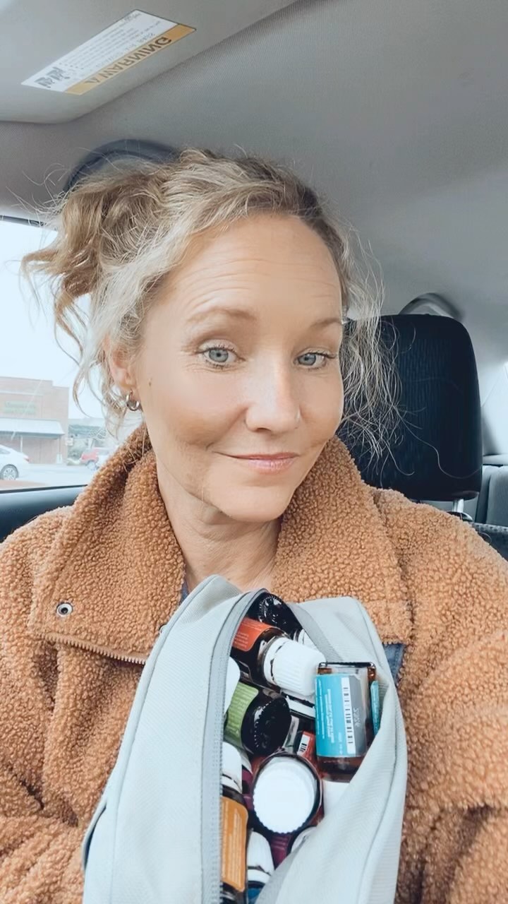 I’m lying. It’s all day everyday! 😂#younglivingessentialoils #equinemyofascialrelease #dowhatyoulove