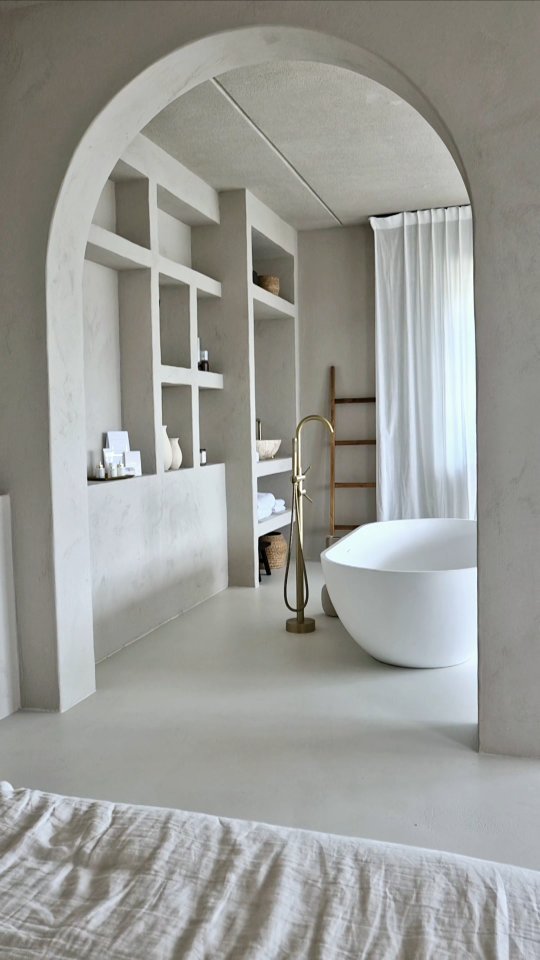 Elevate your daily routine with the luxury touch of Comme Ça Skincare. 🛁✨
#CommeÇaSkincare #LuxuryBeauty #PamperYourself #consciousskincare