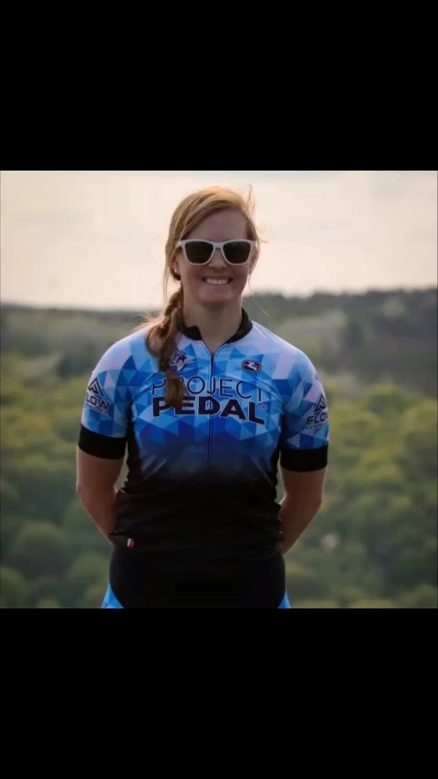 I’m proud to start announcing our 2024 sponsored motivators/athletes/ambassadors! PROJECT PEDAL supports all ends of the spectrum when it comes to cycling. Follow along this year for a full mental health uplift and be sure to say hi to these amazing people!
Vanessa Johnson:
3 x 140.6 IronMan 🚴♀️
5 x 70.3 IronMan 🚴♀️
I am an all round athlete. I like having a variety of workouts to do and mix things up to keep my body strong on all levels.
My main form of competition is the triathlon. I compete in all distances but my favorite is the 70.3 distance also know as the half IronMan. I have completed three full 140.6 IronMan’s and five half IronMan races since 2018. The triathlon fits my high energy personality.
My passion is running. It brings so much joy and I get to do it with my two dogs, Roy & Nova. I also swim, cycle, hike, walk and weight-lift/instruct with a program called Les Mills BodyPump.
I believe fitness is a way of life. You should wake up every day and move your body for the rest of your life. The only person you are in competition is with yourself. No excuses.
@trinrun_vj182006 @flowformulas @squirt_cycling_us #flowformulasfamily #flowformulasambassador #cycling #motivaton #mentalhealth #mentalhealthmatters