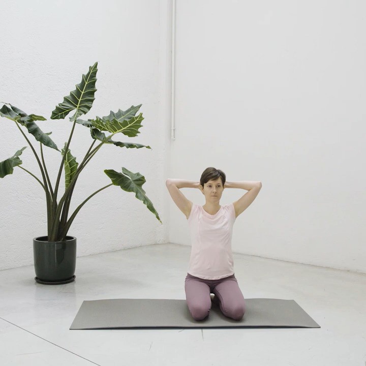 This week we share with you a full-body exercise which challenges and conditions the core, hips and shoulders: the side kick.
We love this exercise, because it clearly demonstrates two Pilates principles: concentration and control.
Concentration: you need to activate the appropriate muscle groups in different parts of the body. The shoulder blade of the supporting arm is engaged to keep the arm aligned under the shoulder. The glute of the supporting leg is tight to keep the hip on top of the knee.
Control: the gesture leg moves slowly, as if you could stop and reverse its movement at any point. You resist against gravity in all directions of movement.
In our studio you can try the side kick on the mat, or using one of our props and equipment. Many variations are possible, making it more challenging for your core to hold your balance and building strength in your legs.
Come and give it a go!
Video credit: @moonwalk.studio