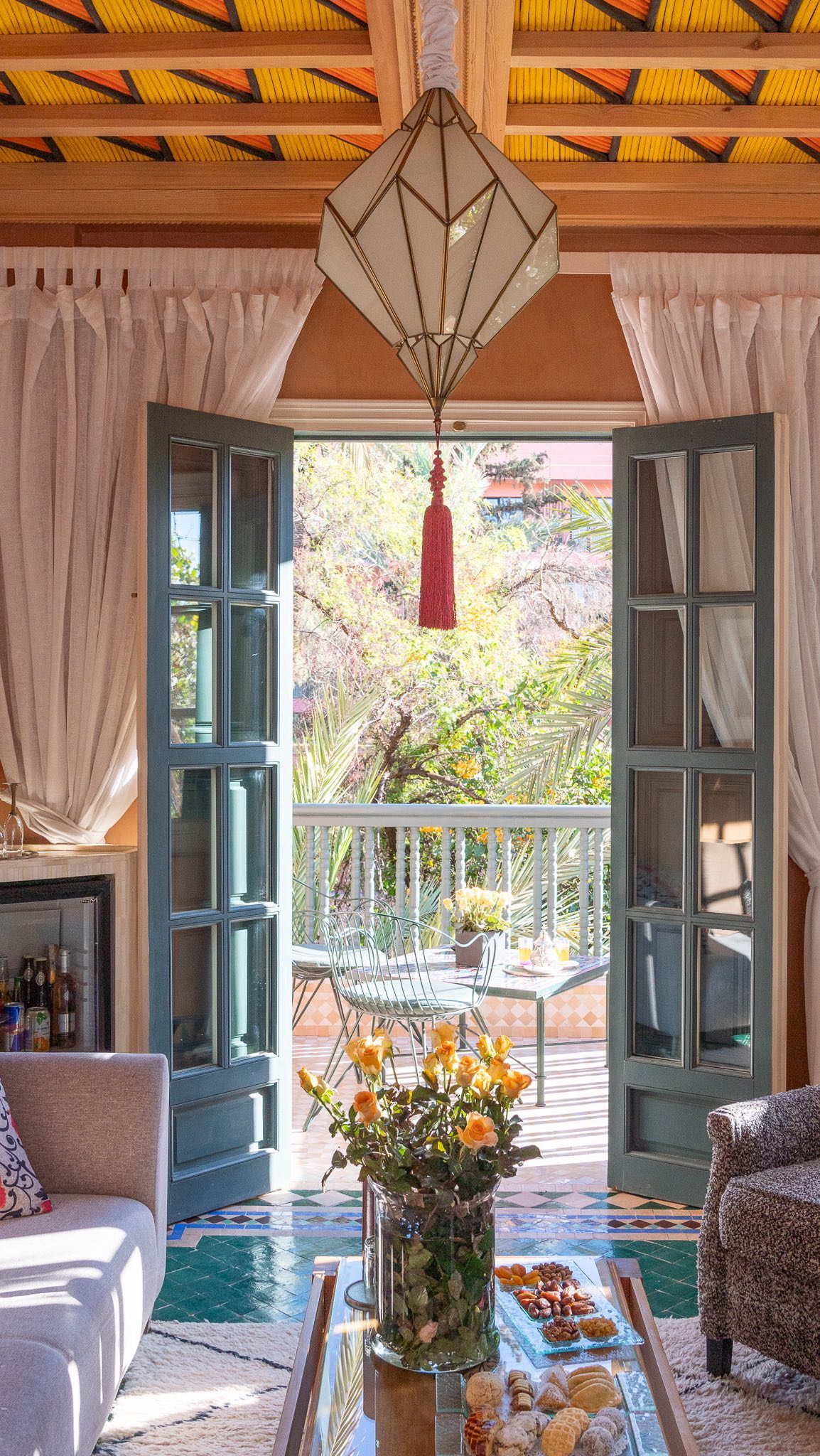 Finally, January has come to an end... ✨ We hope that you had a beautiful and peaceful month. Here's to seeing you in the ones to come. 🪷
#minttea #moroccantea #hallwaydecor #hallwayinspo #riad #moroccanriad #riadmarrakech #riadlife #riadlovers #moroccandecor #moroccandesign #moroccanarchitecture #moroccanstyle #beautifulinteriors #visitmorocco #beautifulhotels #simplymorocco #moroccovacations #flowerlovers #fountain #visitmarrakech #bloomandgrow #beautifuldestinations #luxurytravel #luxuryhotel