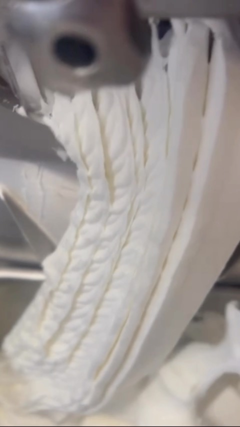 🍋-Satisfaction
#lemon #selfmade #gelato #summer #eis #reels #trending #viral #explore #flörsheimdalsheim #dalsheimereisdiele #fleckenmauer #zitrone