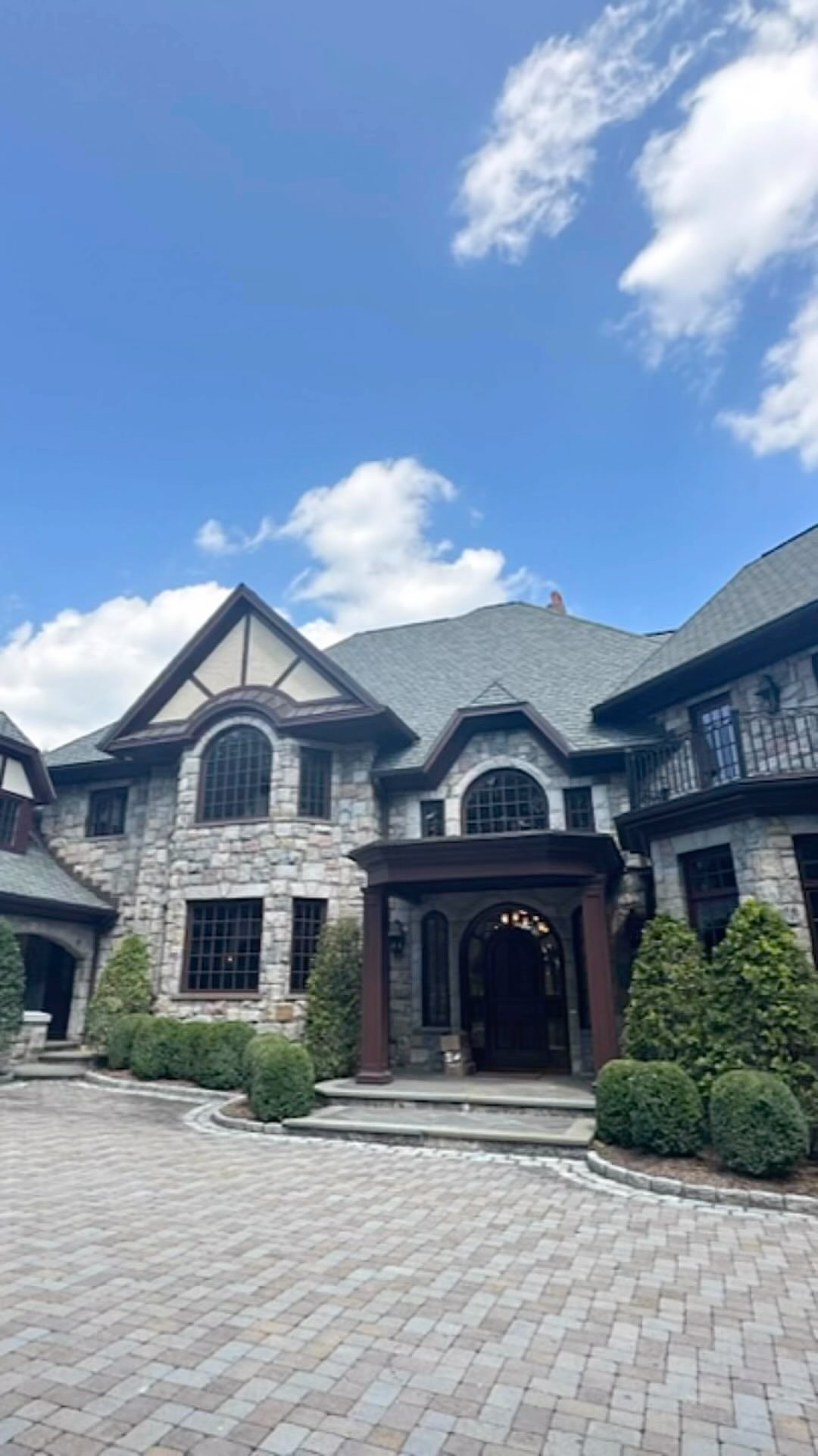 Quarter Sawn White Oak Finished with Bona HD Traffic. New Modern Look