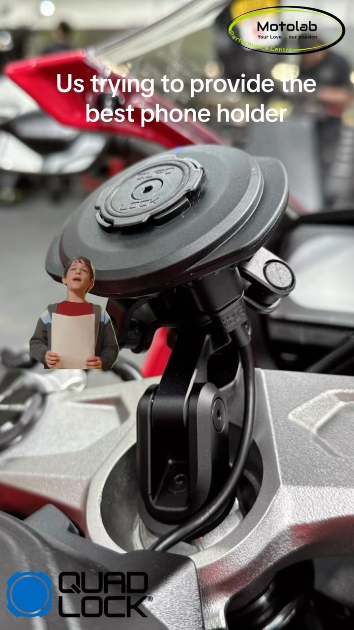 Wait for it... 😆😆 #turnaround #MemeCut #capcut #motolab #fypシ゚