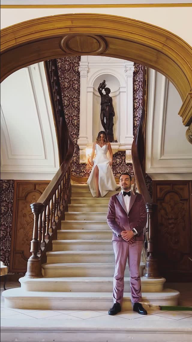 Red carpet treatment for our gorgeous couple.
Filming for Memories 💛
Wedding planner @marrymoi.zoe and @katesweddings_france for @marrymeinfrance
Venue @chateaudelavalouze
Red carpet @ourfabulousthings
Makeup @magali_laville
Hair @weddinghairdordognez
Film @iwedfilm
Second shooter @rainymils
Music @mixologysaxdj
Entertainment @singingwaitersfrance .
#weddingvideofrance #weddingfilmfrance #chateauwedding #marrymeinfrance #chateauweddingfrance #contentcreatorfrance