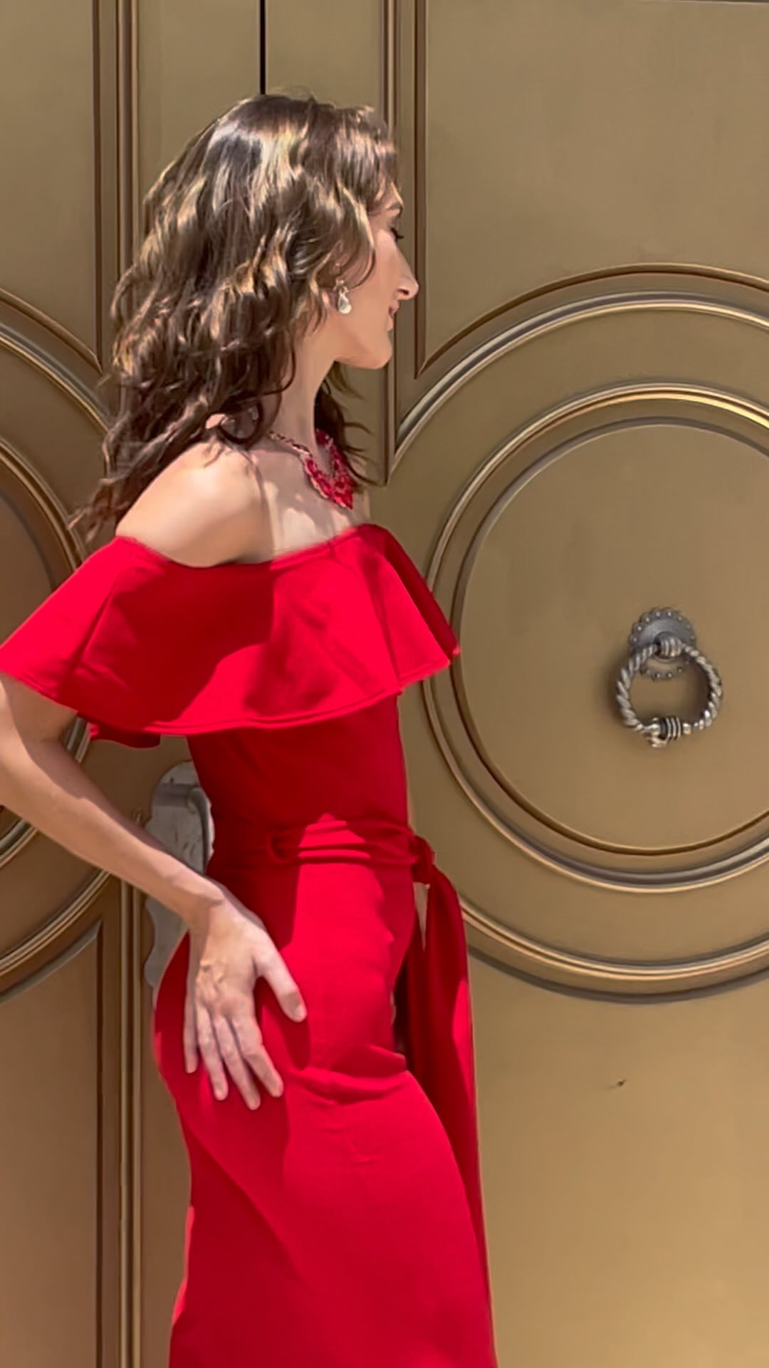 Hello Gorgeous! All eyes are on you when you’re wearing QWASHAE Boutique!#gowns#shop#shoplocal#1#red#redgown#dress#hellogorgeous#newdate#justmarried#love#pearlandboutique#bridalmakeup#mua#fashionlife#ilovefashion# dress#fashionstyle#faith#love#lovelife#happy#romantic#joyful