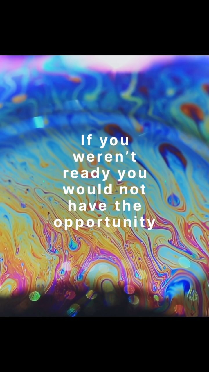 ✨ I you weren’t ready, you would not have the opportunity. ✨ We believe in the magic of seizing the moment. Every opportunity that comes your way is a testament to your hard work, talent, and resilience. To all the fierce women and non-binary creatives in our community: embrace the opportunities before you. They are your sign that you are ready to shine. 💫
#StudioHER #WomenWhoCreate #NonBinaryArtists #Empowerment #CreativeCommunity #OpportunityKnocks #YouAreReady