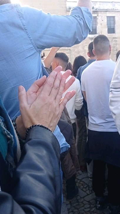 Christmas carols Jerezana style ...... ¡Zambomba!
#meencantajerez #zambomba