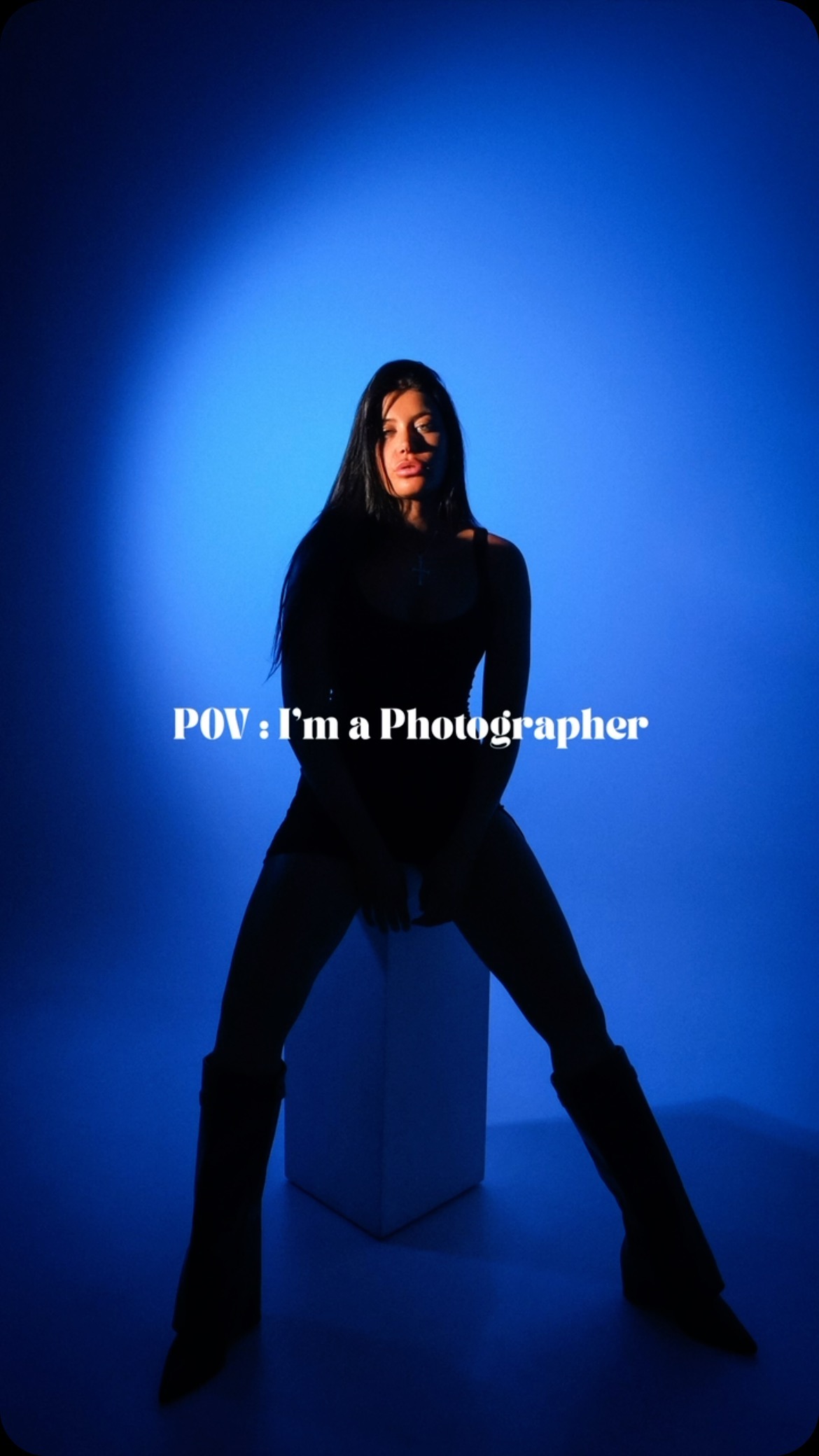 I’m a photographer 🙋🏻♀️
Model: Alena
Model agent: @castawaymodelmanagement
Studio: @luna.rentstudio
Lighting assistant: @benhadiwibowo
#studiophotography #fashionphotography #fyp #model #behindthescense #modelshoot