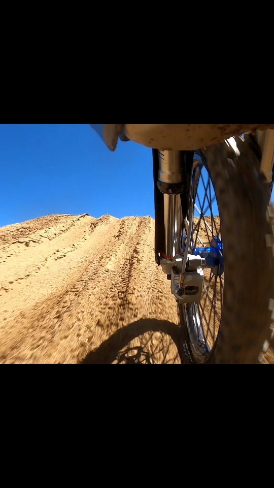 @cahuillamx today
#cahuillacreekmx #motocrossmetrics #ktm #gopro #goprohero8 #suspension #dubyausa