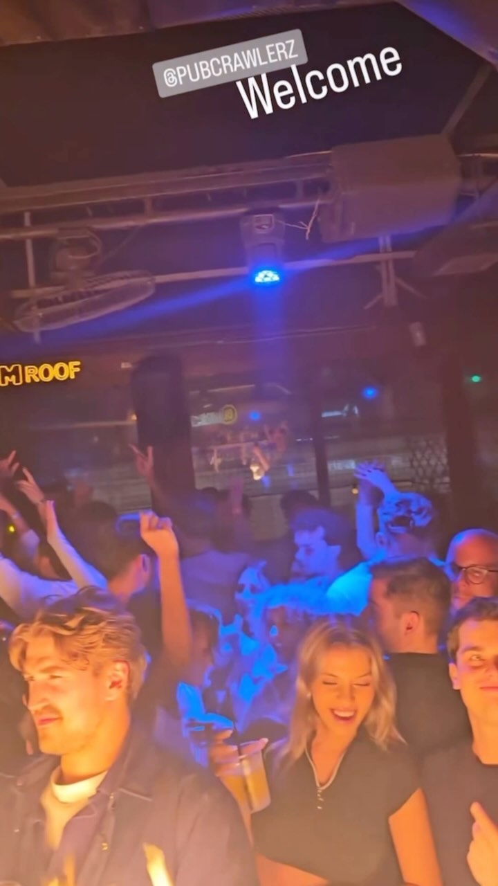 Thanks @ritimroof 🧡 this place is fireee 🔥(quite literally as you can see haha) - link in bio for tickets to the next pub crawl! 🎟️
⠀
#halloweendecor #pubcrawl #istanbultravel #halloweencostume #istanbulnightclub #istanbulpubcrawl #istanbulnightlife #taksim #barhopping #pubcrawlerz #barcrawl #istanbulnights #travelistanbul #thingstodoinistanbul #barcrawlers #istanbulnightout #pubcrawlers #sultanahmet #barhoppingistanbul #ritimbar #barcrawlistanbul #istanbulevents #beatistanbul #iloveistanbul #istanbullife #istanbultaksim