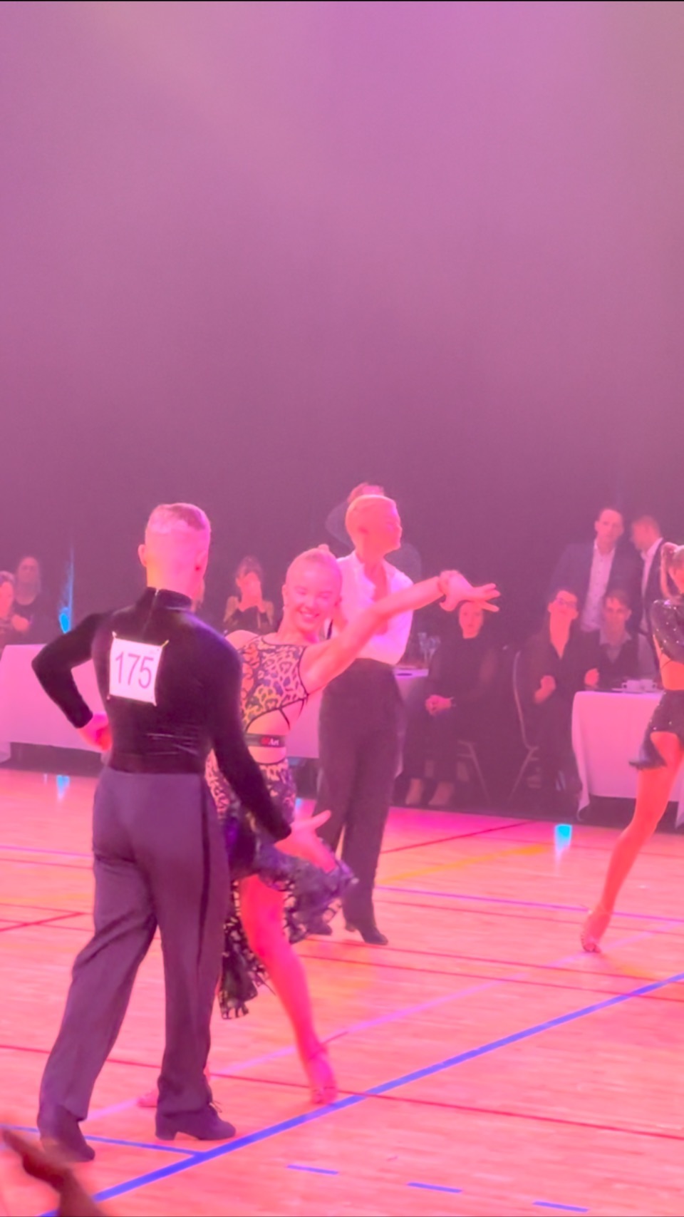 Kenerti ja Marta debüüt ladinatantsude meistrivõistluste vabaklassis 🤩 #dance #danceschoolrespect #latindance @aab.marta #võistlustants