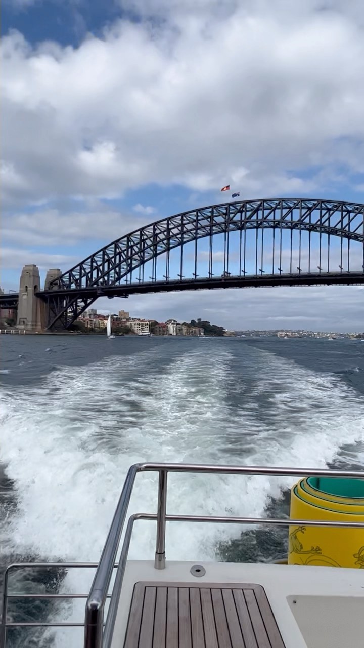 I had so much fun DJing for Chapman Yachting staff party! It was a perfect sunny afternoon to be onboard the awesome “Element” luxury sports yacht. Stewards were amazing! Cooper you always throw the most legendary parties! 😄😎 #yacht #yachts #staffparty #party #djset #djing #partyideas #cruise #element
