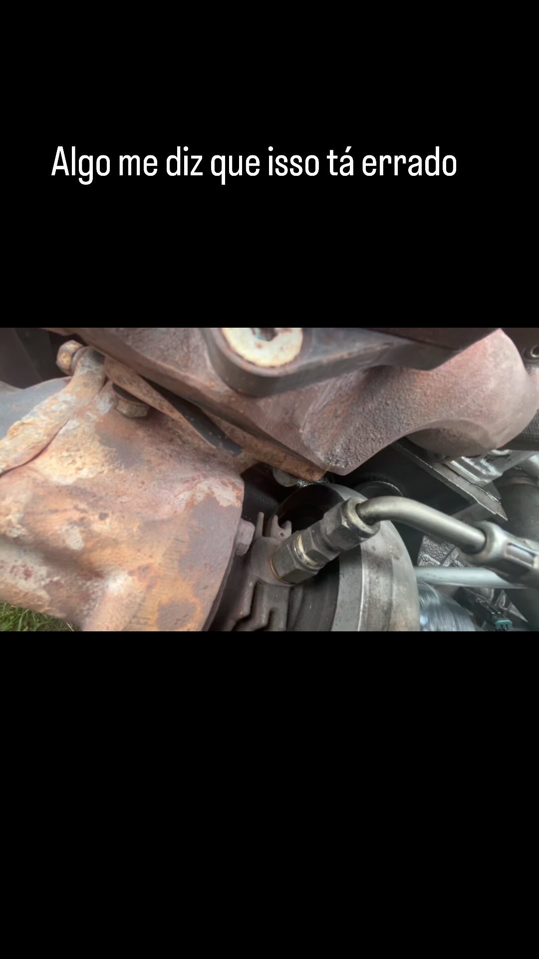 Oooooops.
Não sei o que é pior a junta ou tudo solto