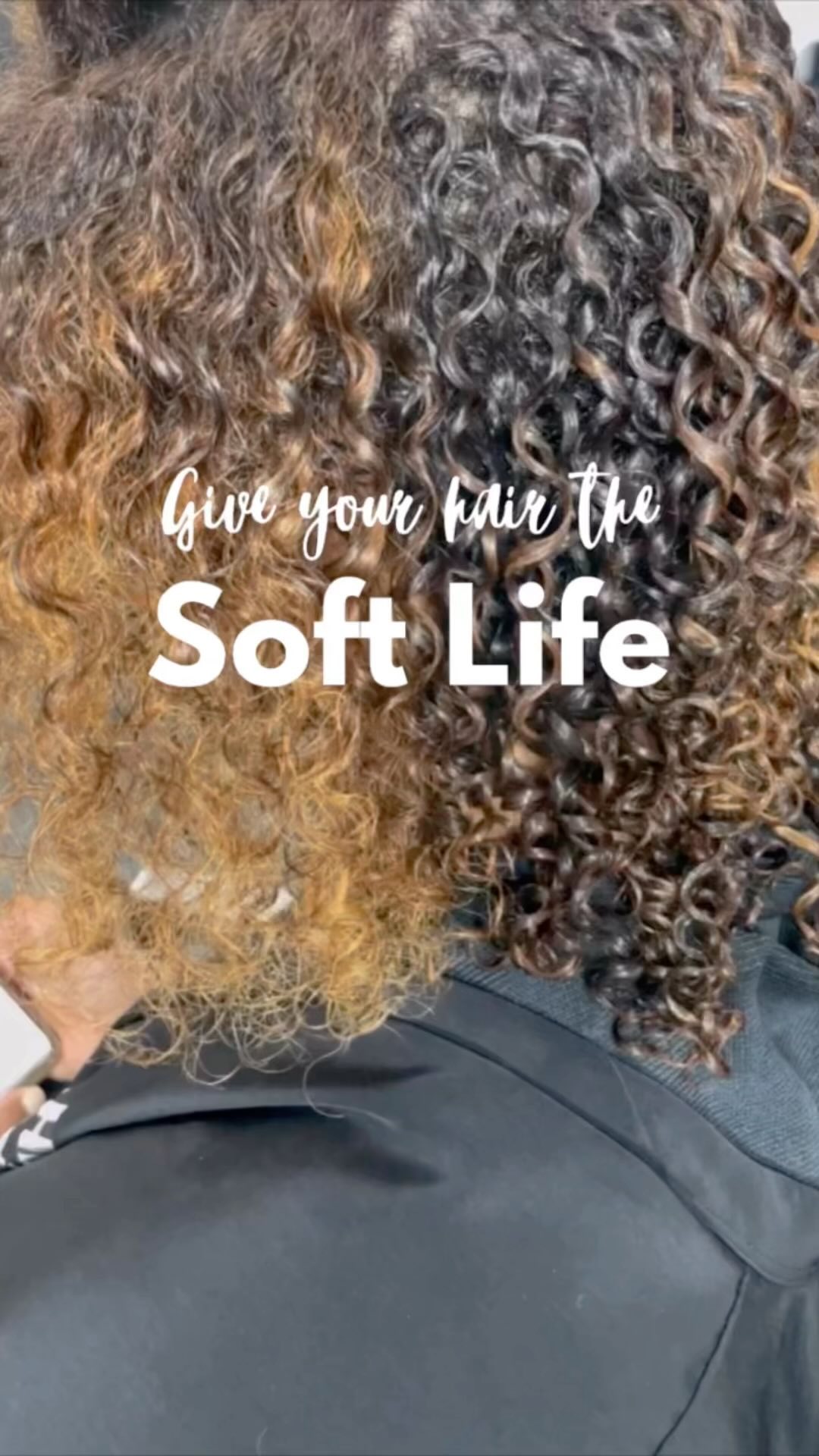Your hair also deserves to be in its “Soft Life” 🤣 Side by side comparison-Soft life vs non soft life curls. Schedule your Moisture Hydration today. Hair by Kristen. Link in bio. #hitexturehair #softlifestyle #softlife #texturemethod #curls